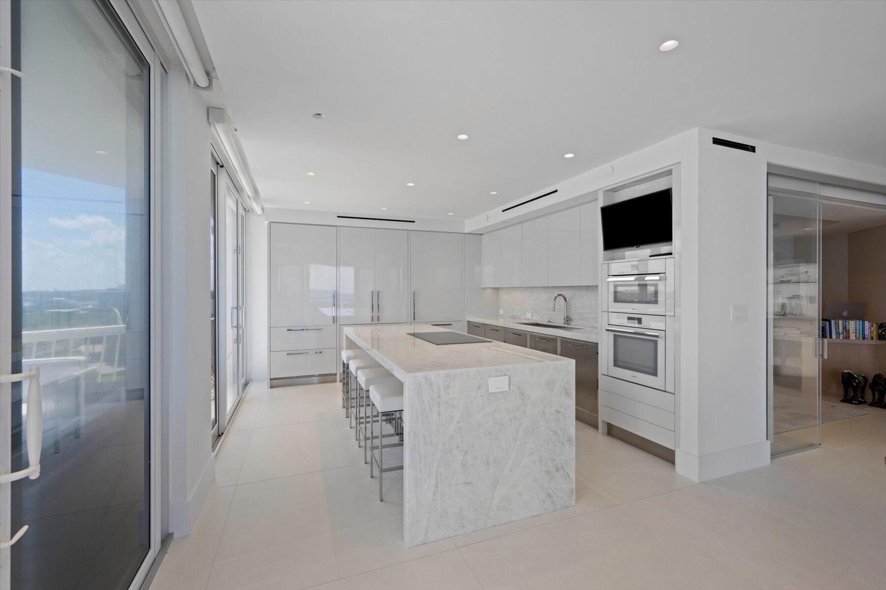 2100 S Ocean #408N, Palm Beach FL 33480