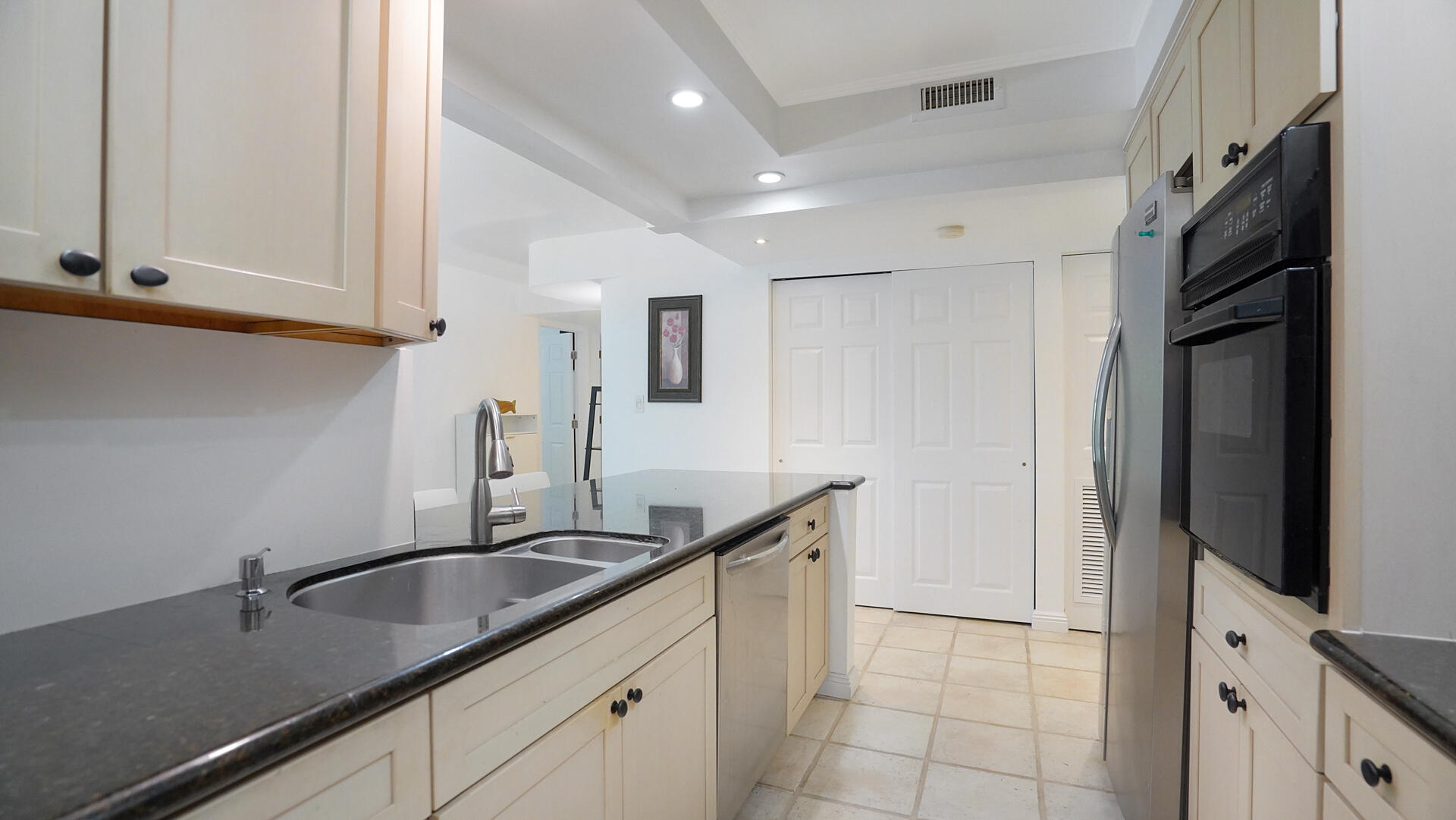 1201 River Reach #202, Fort Lauderdale FL 33315