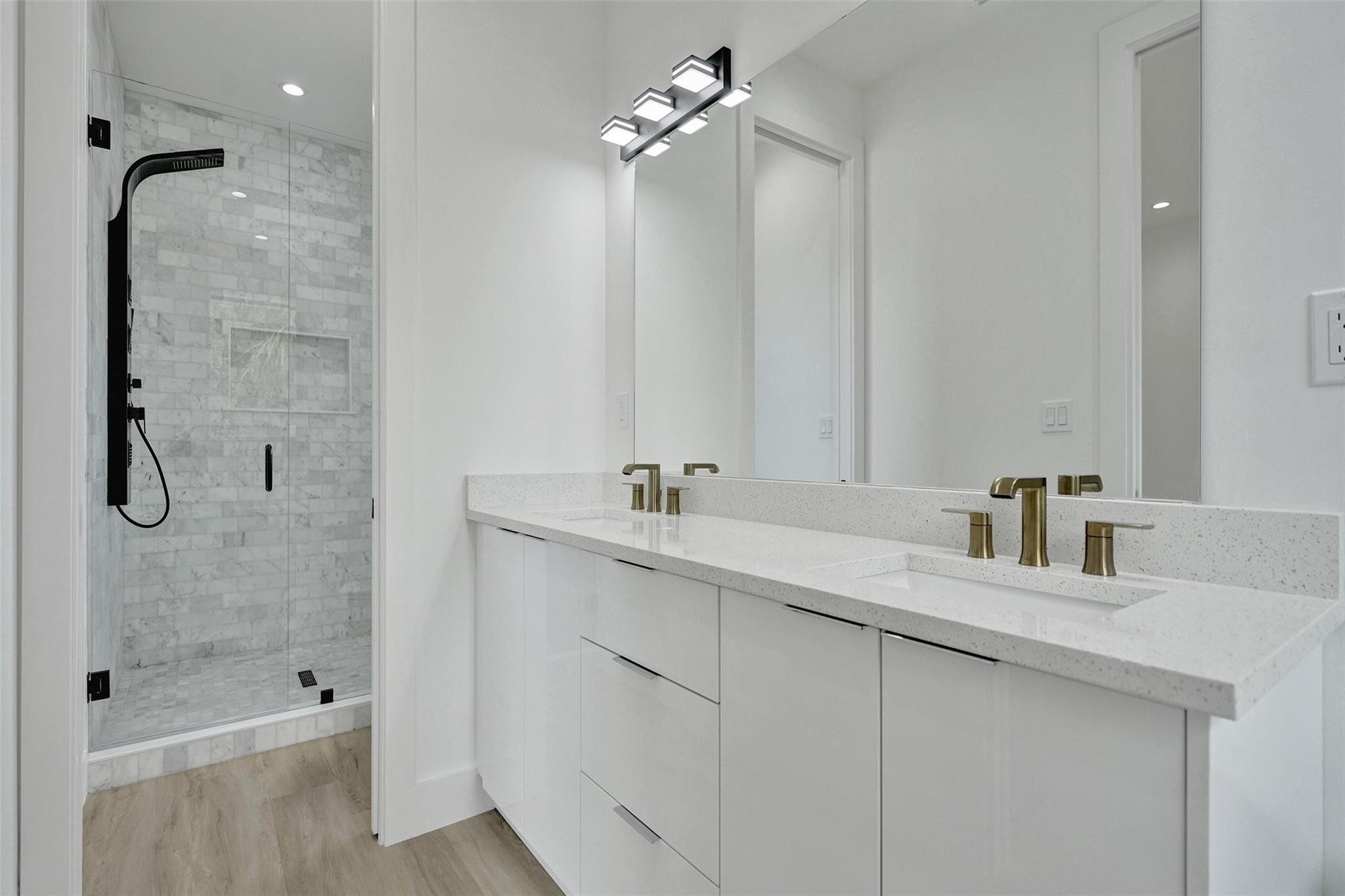 606 SW 7TH, Fort Lauderdale FL 33315