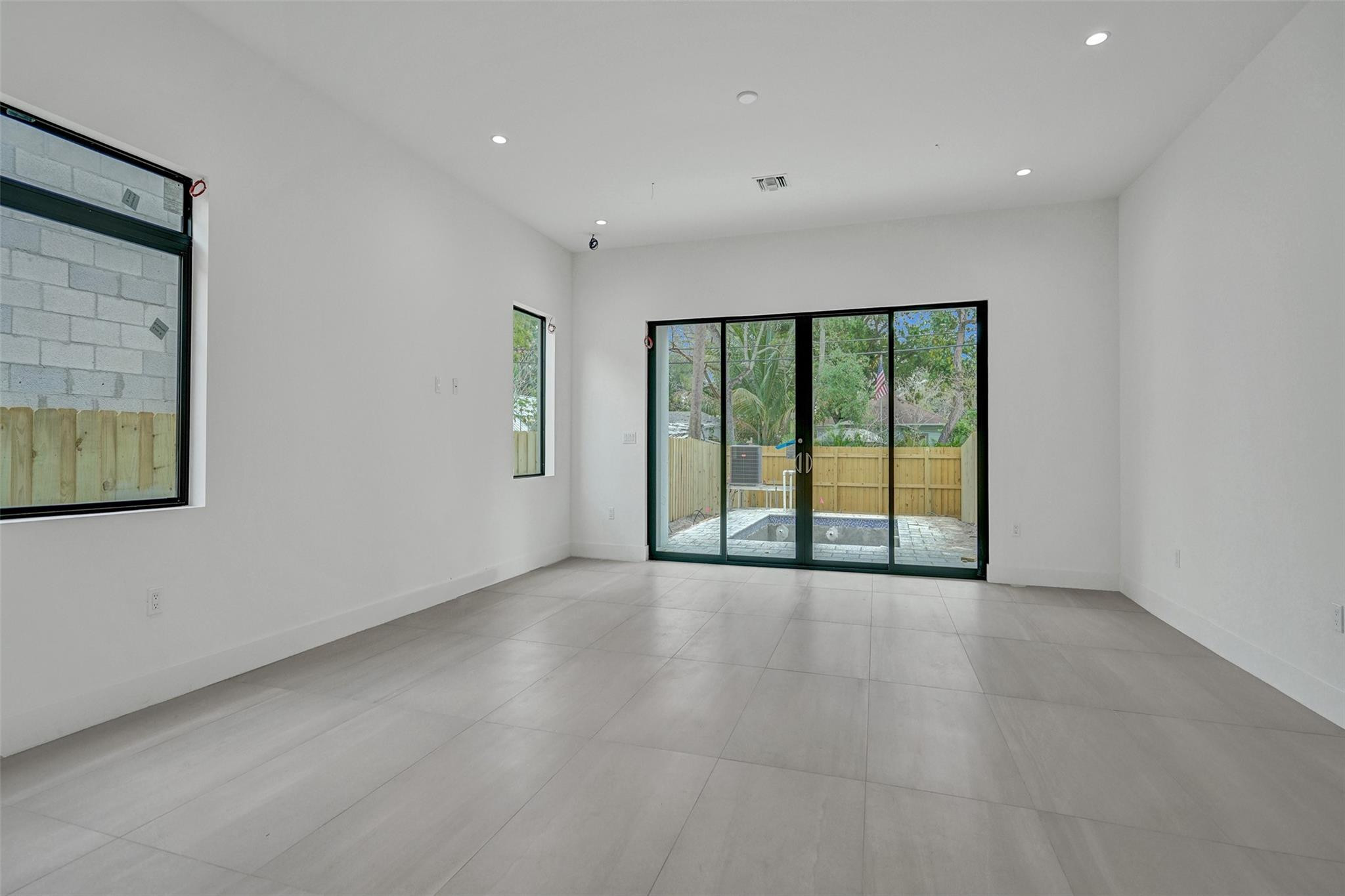 606 SW 7TH, Fort Lauderdale FL 33315