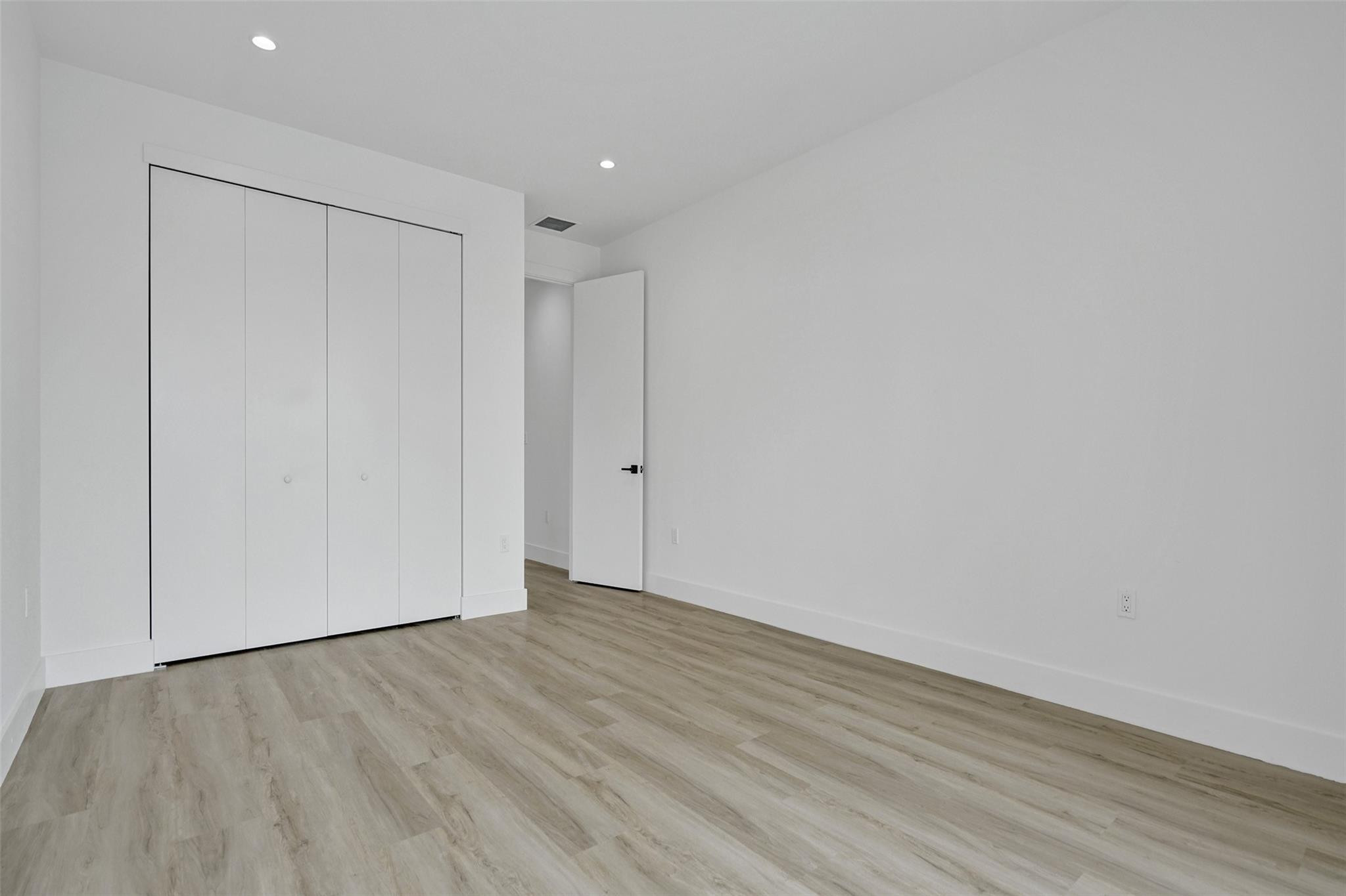 606 SW 7TH, Fort Lauderdale FL 33315
