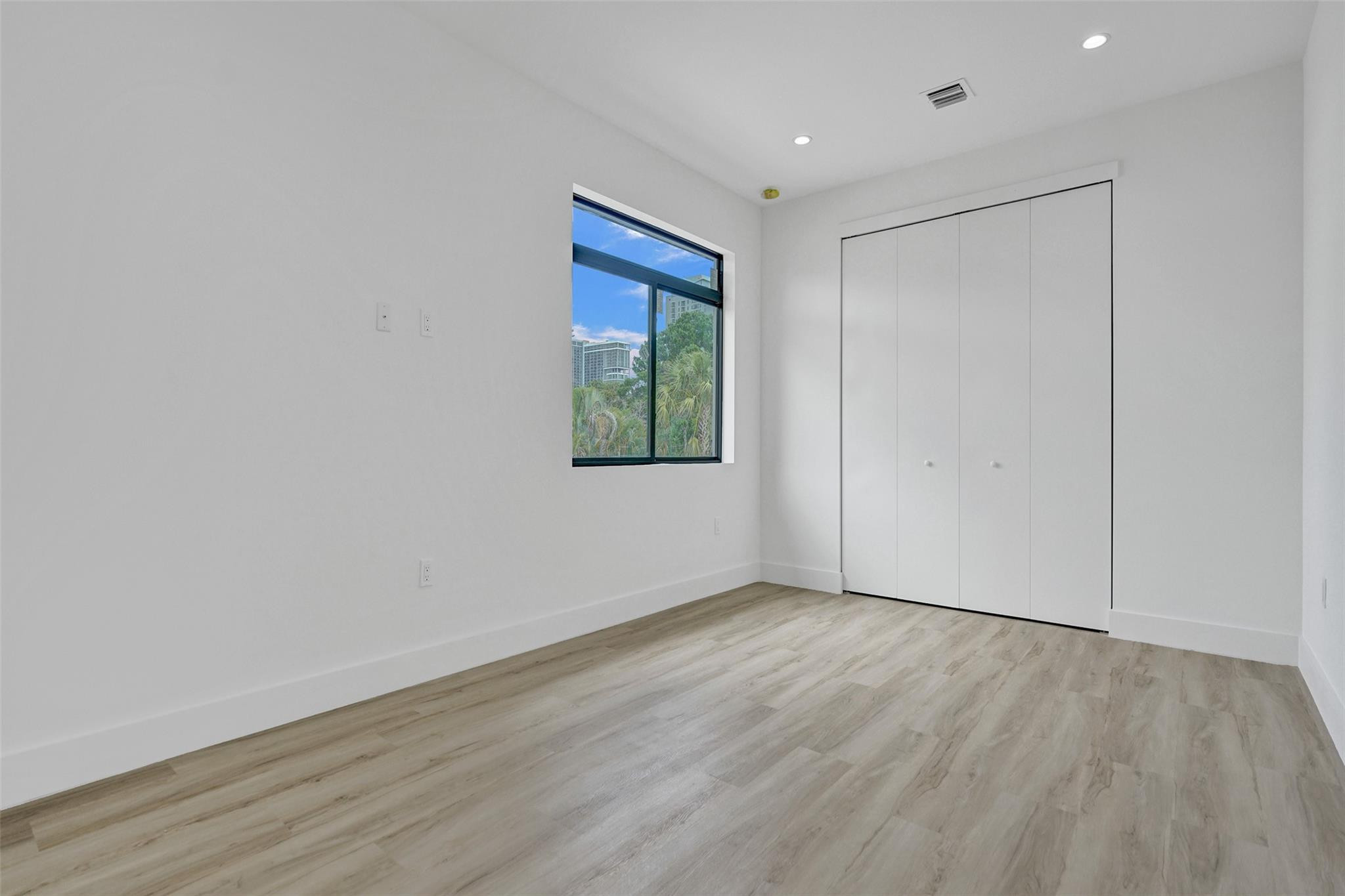 606 SW 7TH, Fort Lauderdale FL 33315