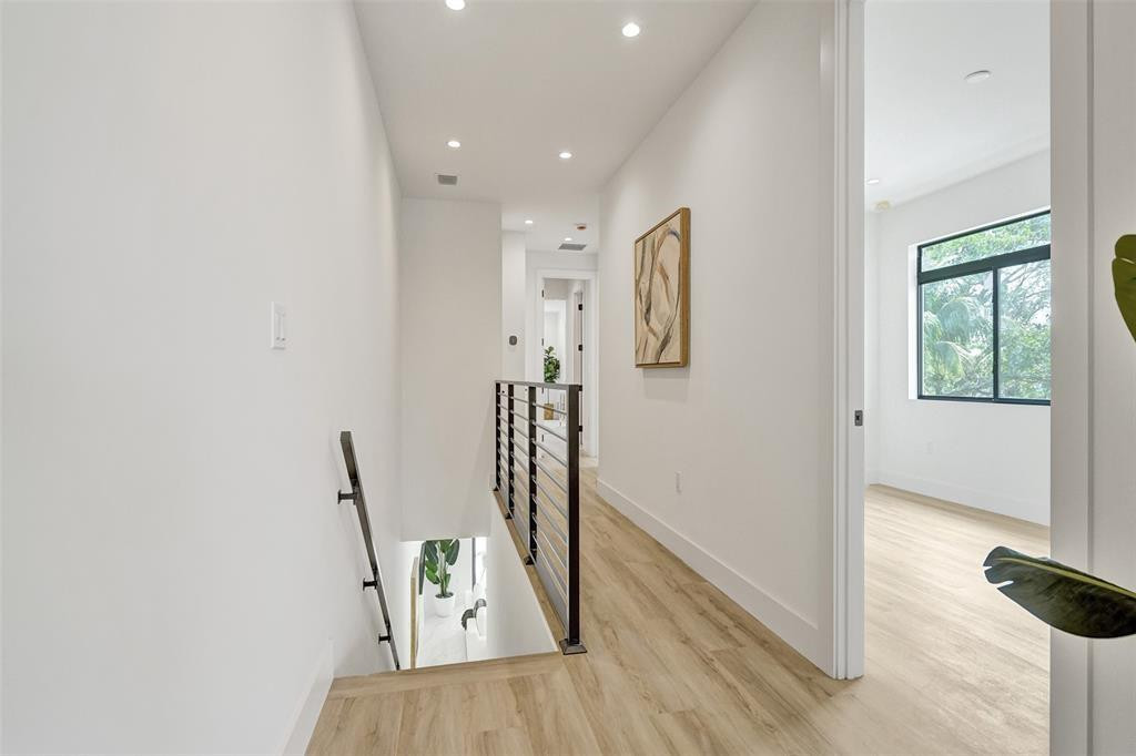 608 SW 7TH, Fort Lauderdale FL 33315