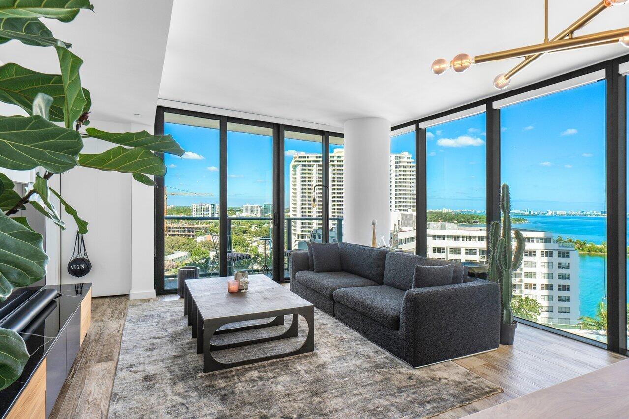 650 NE 32ND #1508, Miami FL 33137