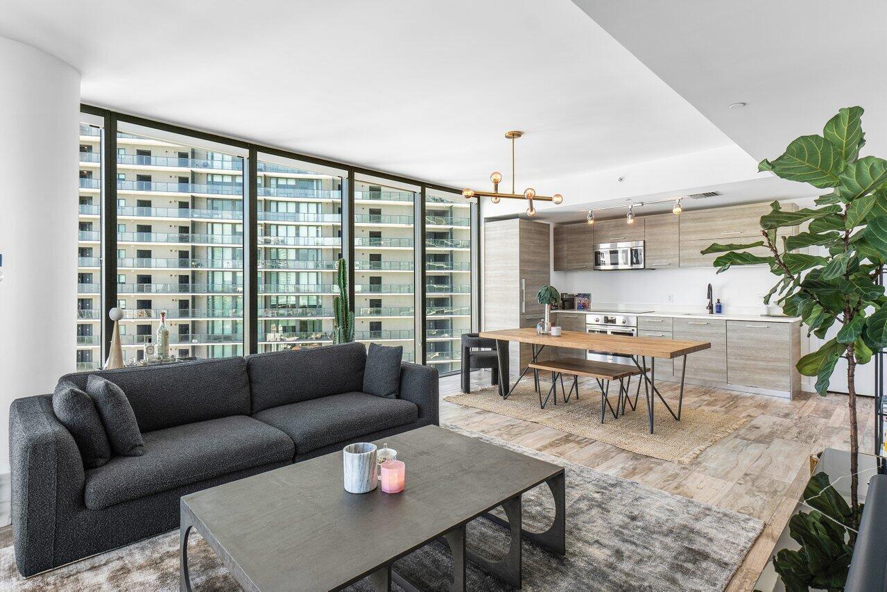 650 NE 32ND #1508, Miami FL 33137
