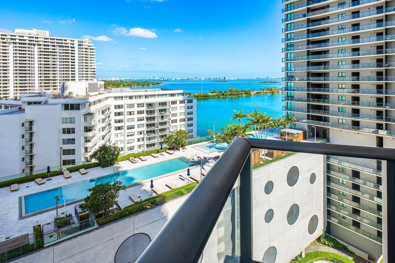 650 NE 32ND #1508, Miami FL 33137