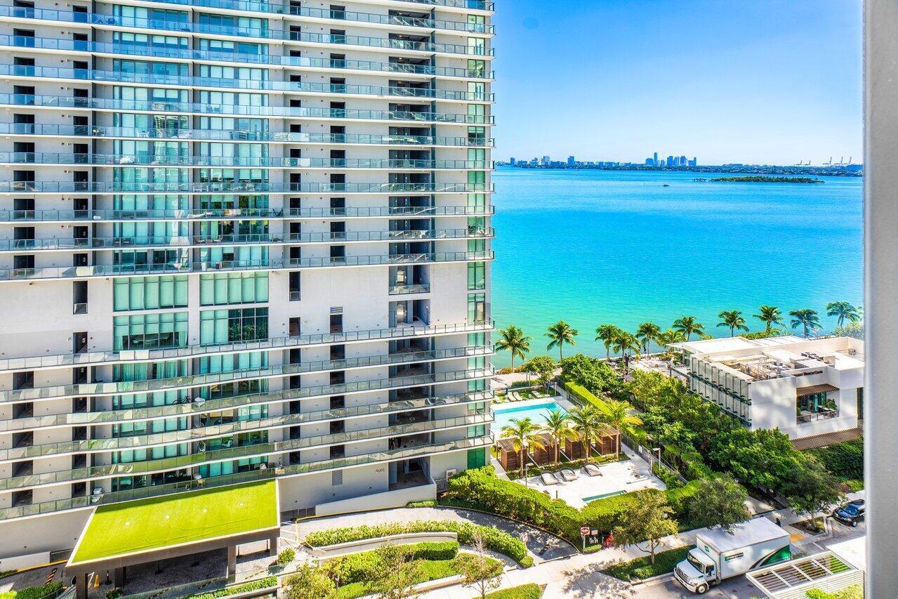 650 NE 32ND #1508, Miami FL 33137