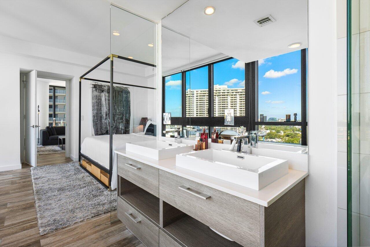650 NE 32ND #1508, Miami FL 33137