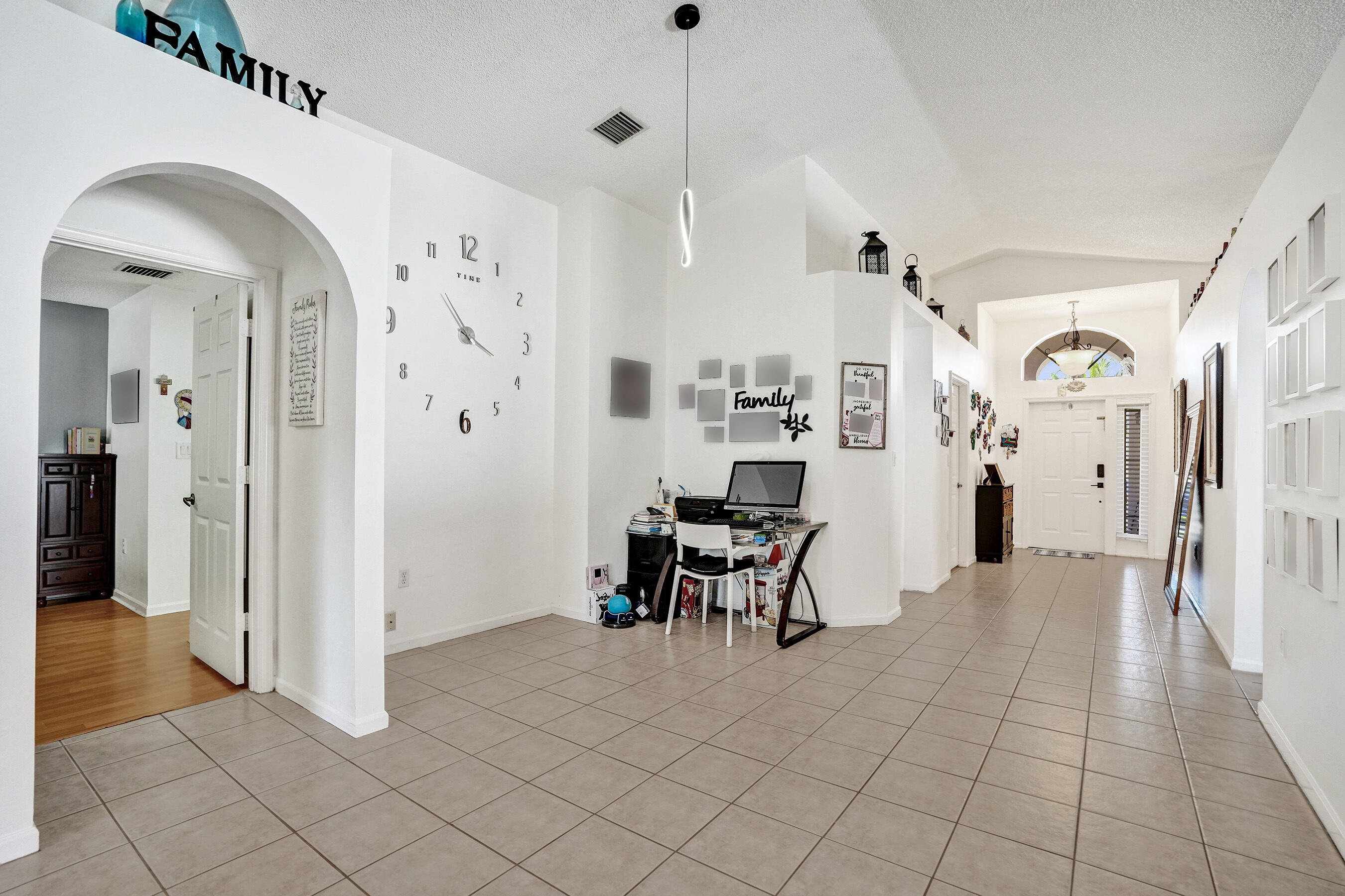 7572 Parkside, Margate FL 33063