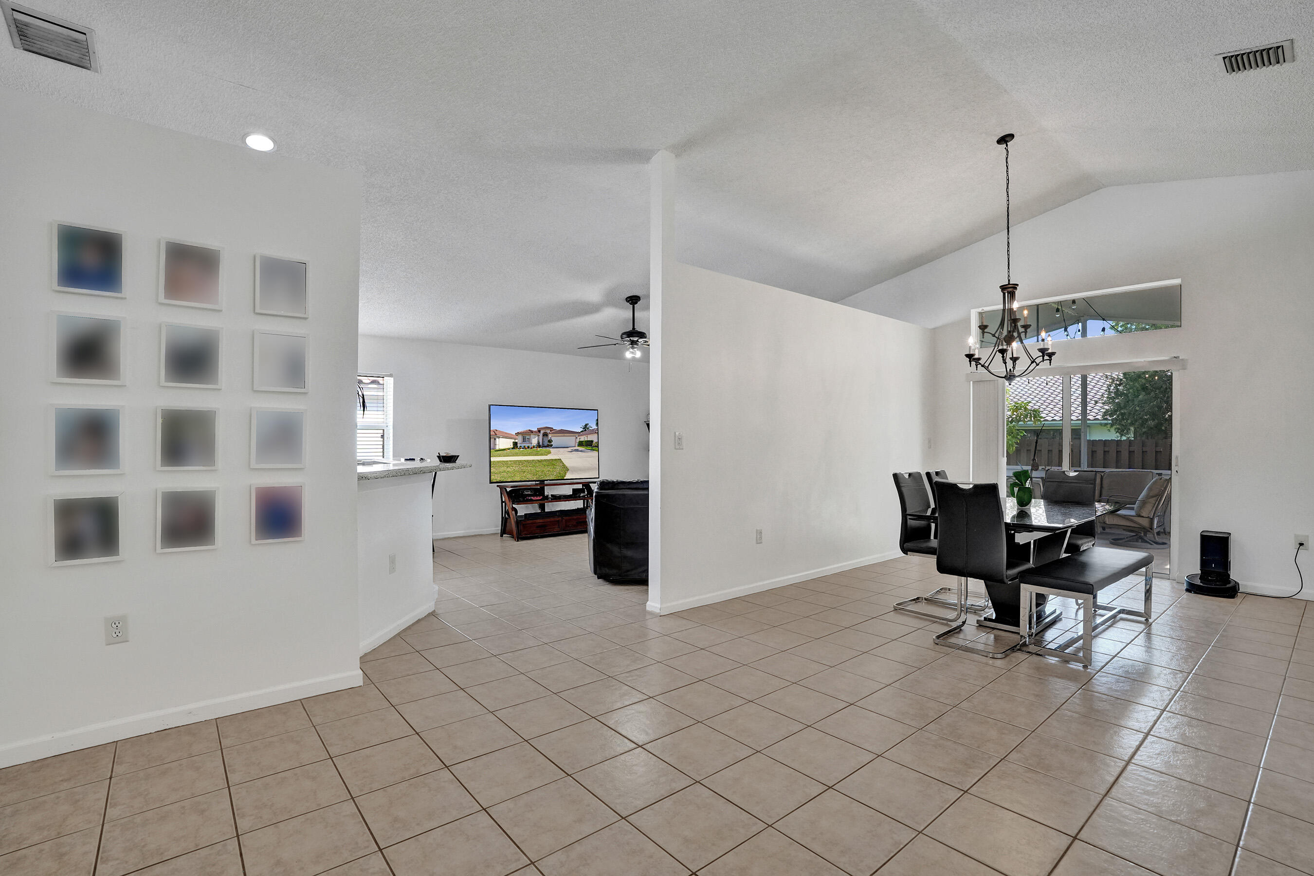 7572 Parkside, Margate FL 33063