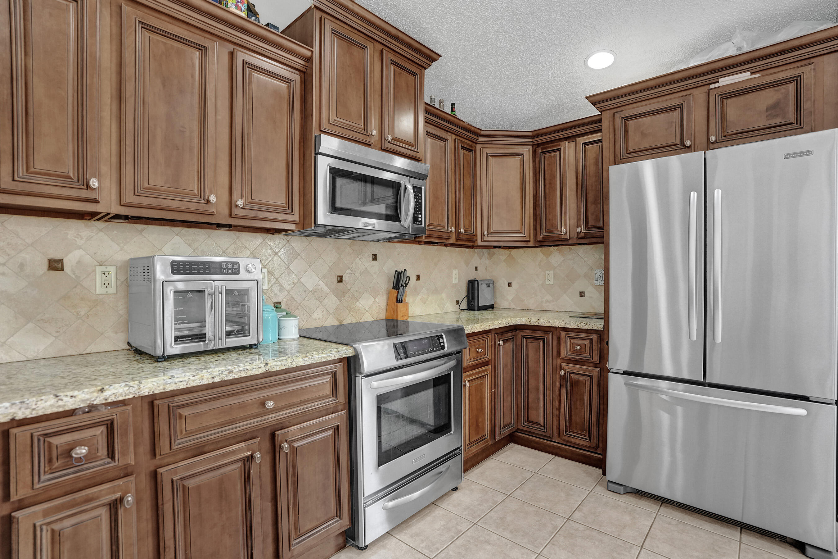 7572 Parkside, Margate FL 33063