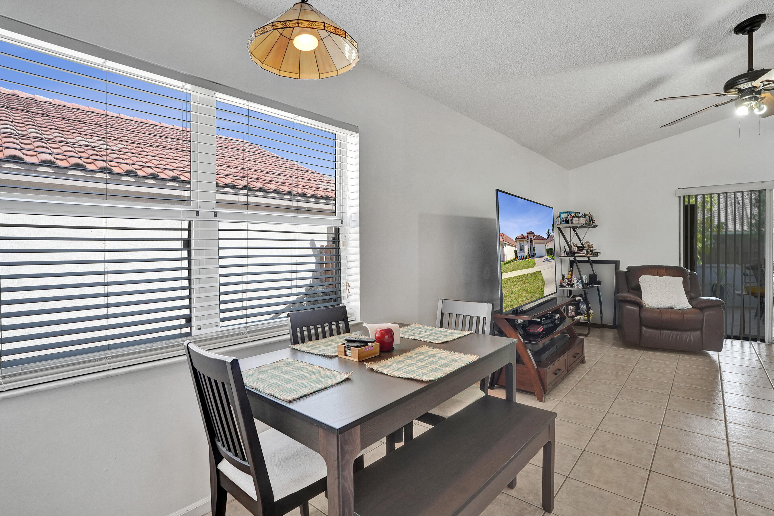 7572 Parkside, Margate FL 33063