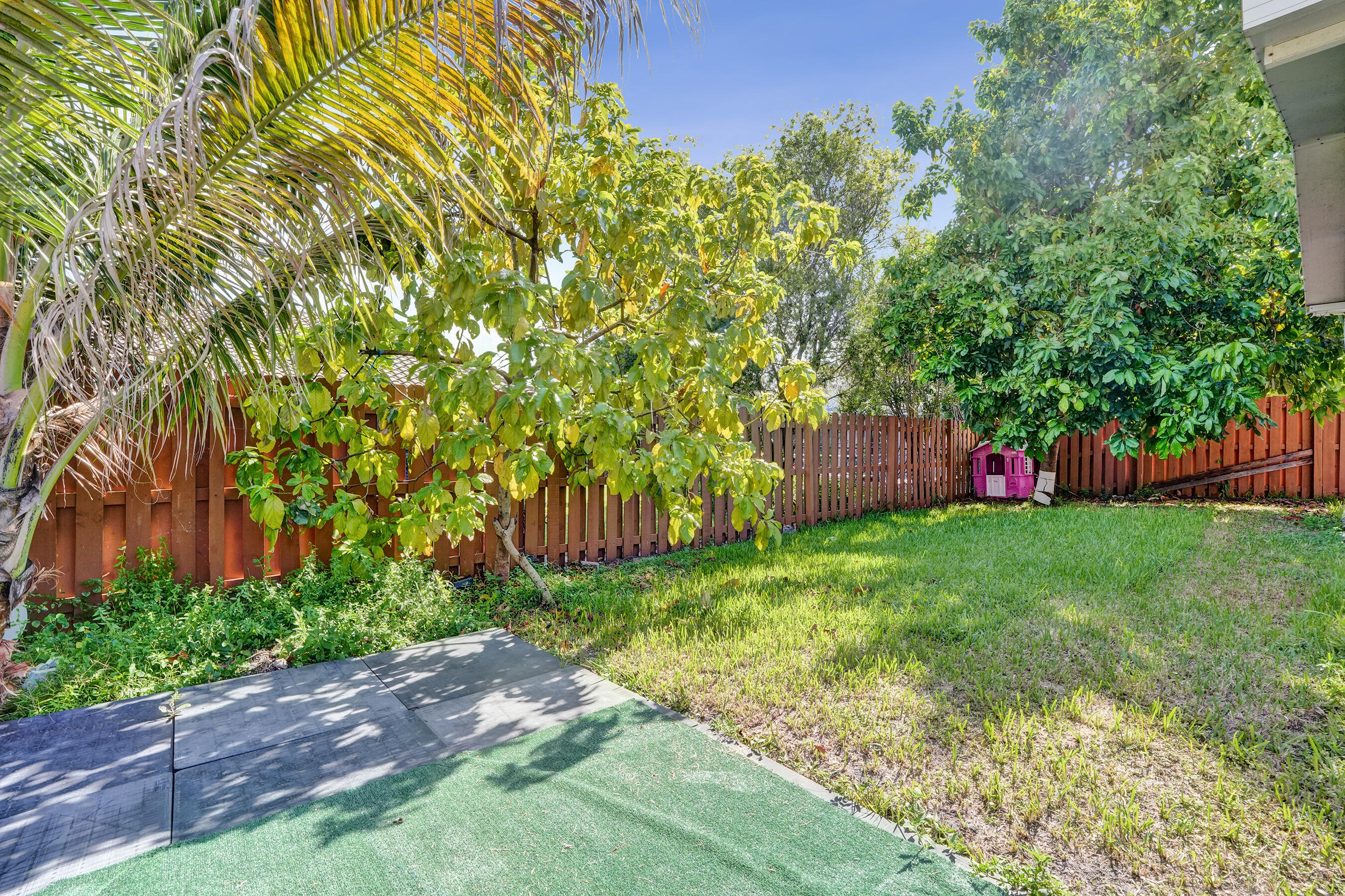 7572 Parkside, Margate FL 33063