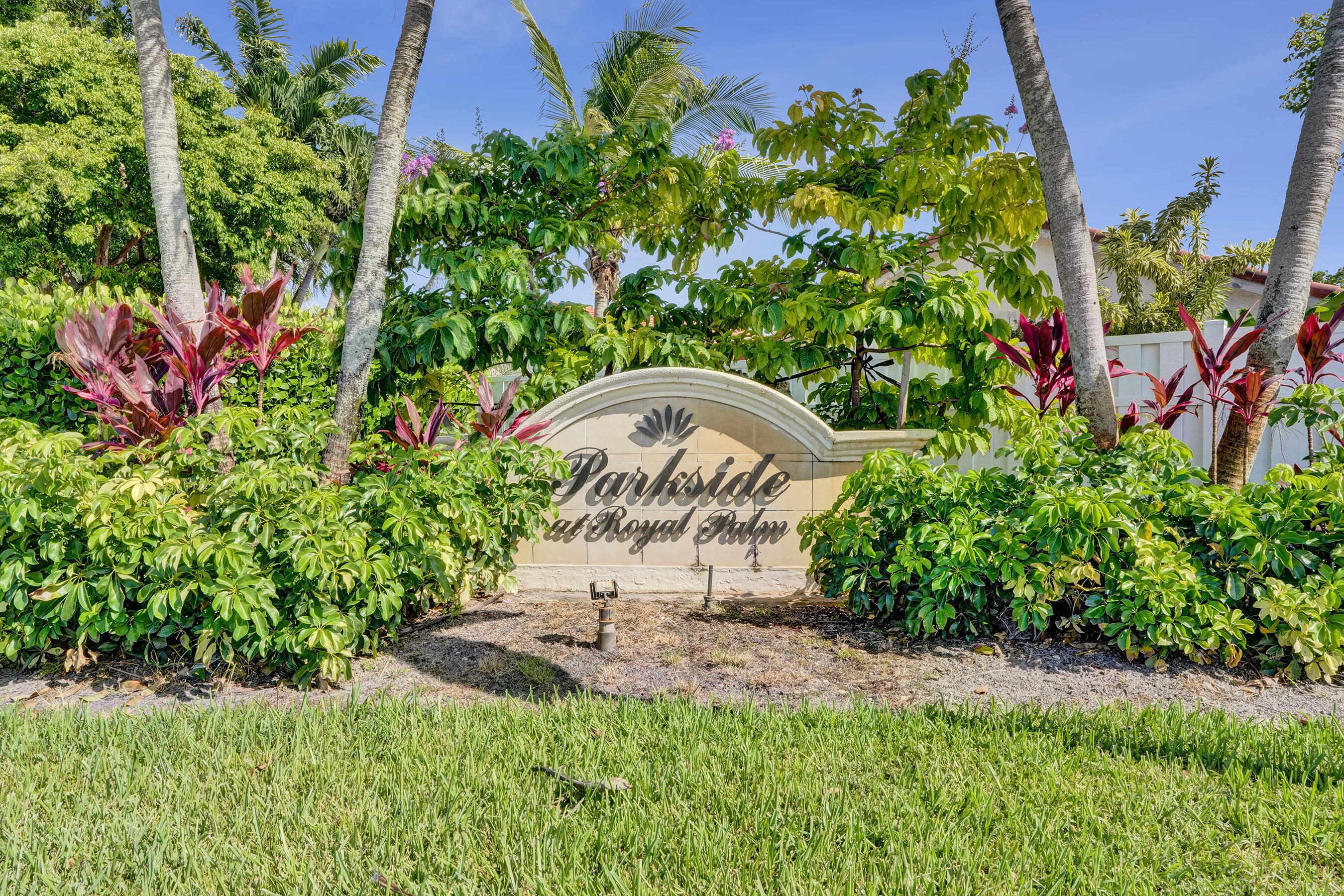 7572 Parkside, Margate FL 33063