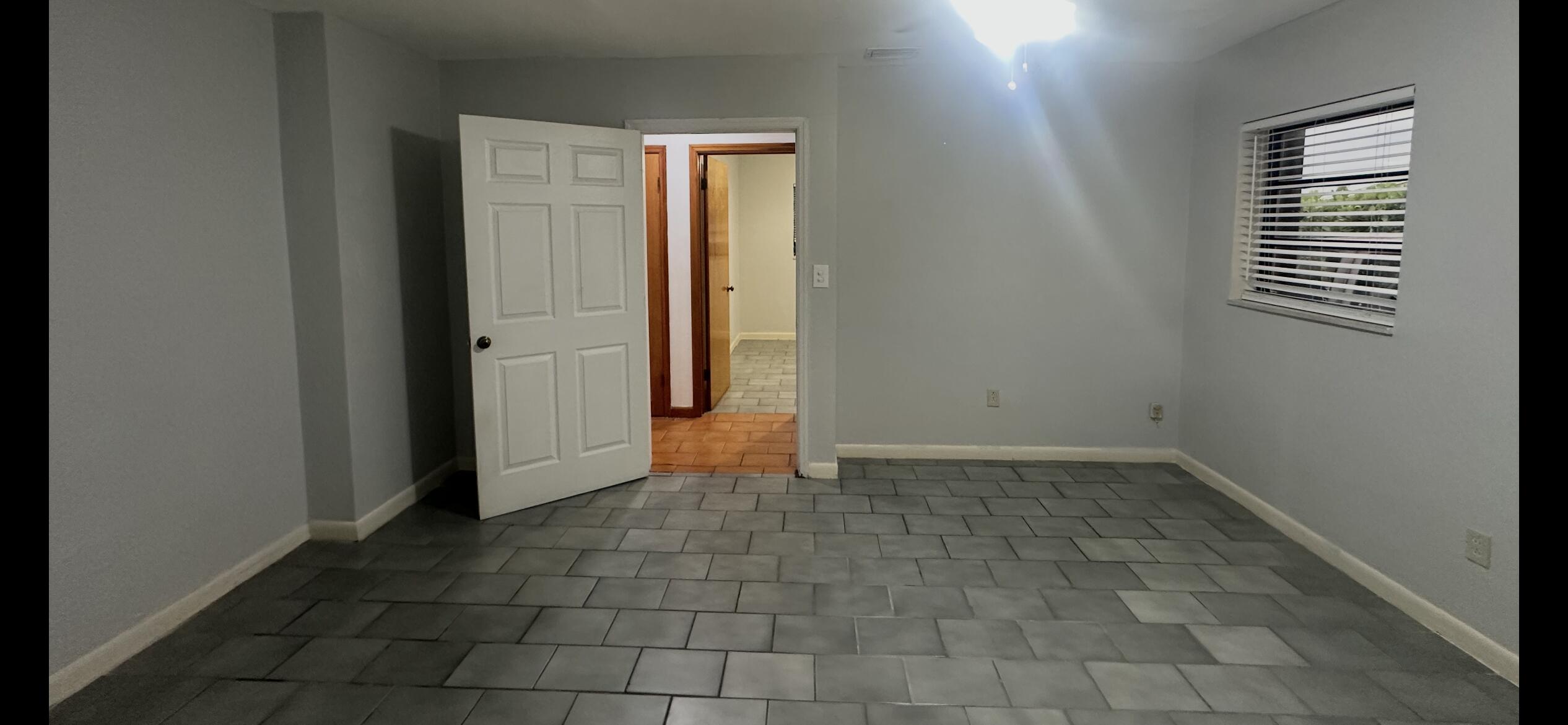 4900 SW 103RD #1, Miami FL 33165