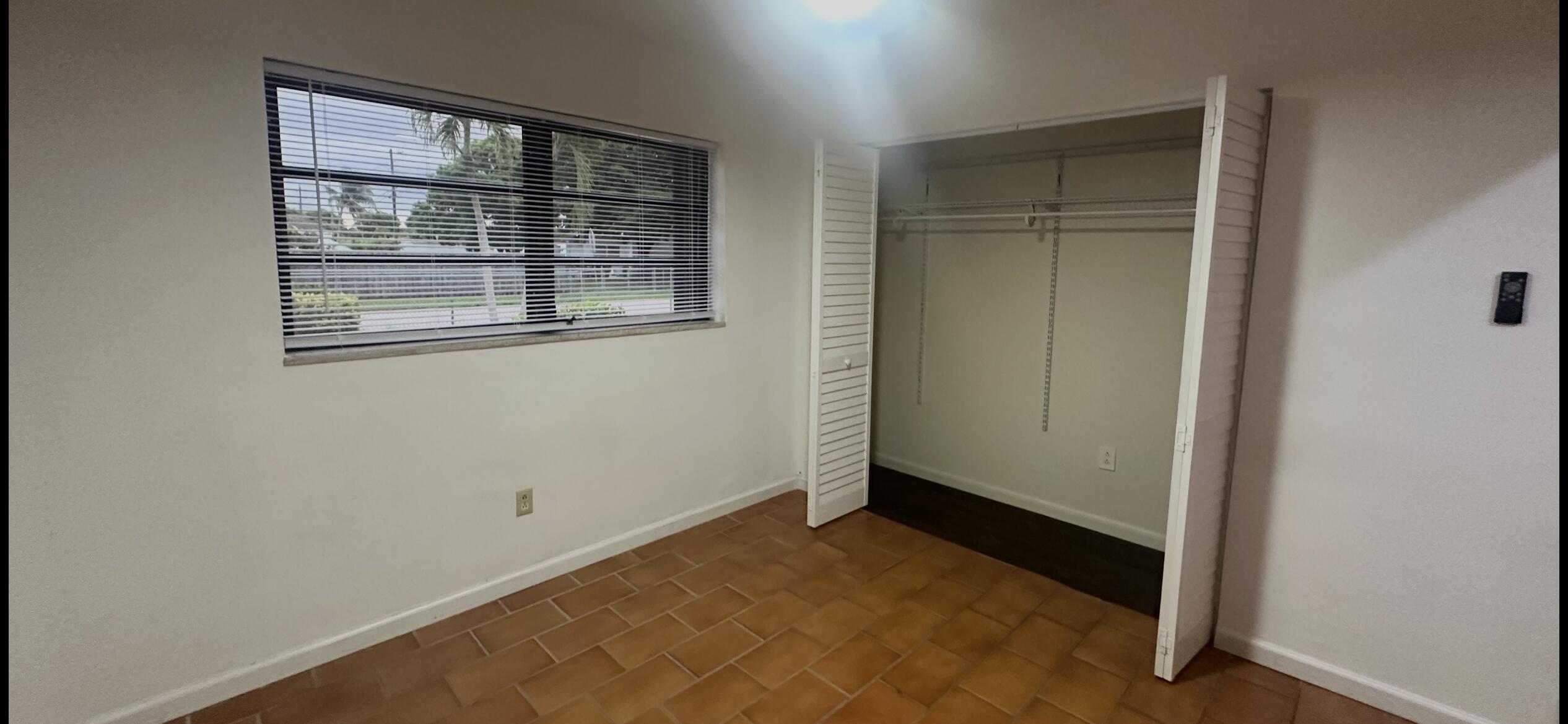4900 SW 103RD #1, Miami FL 33165