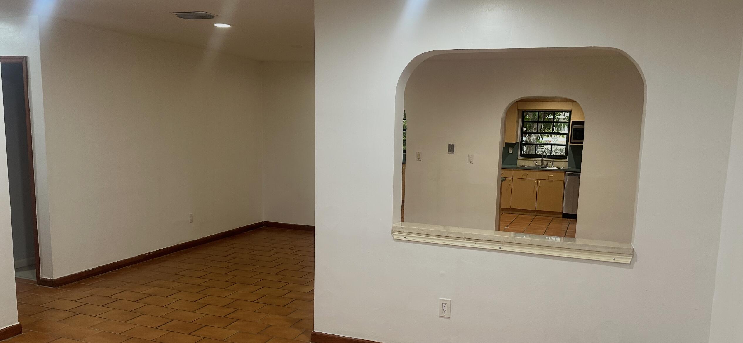 4900 SW 103RD #1, Miami FL 33165