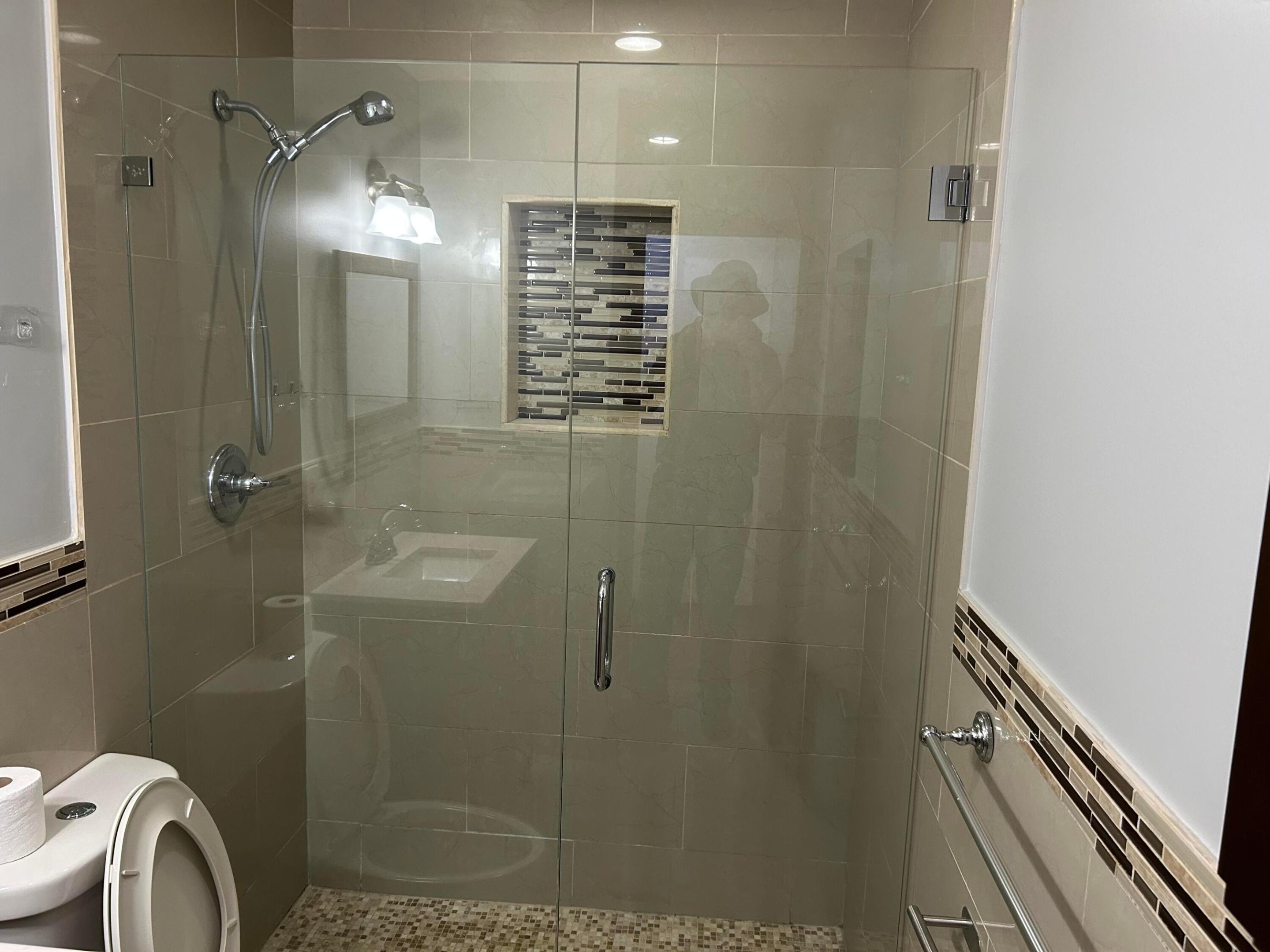 4900 SW 103RD #1, Miami FL 33165