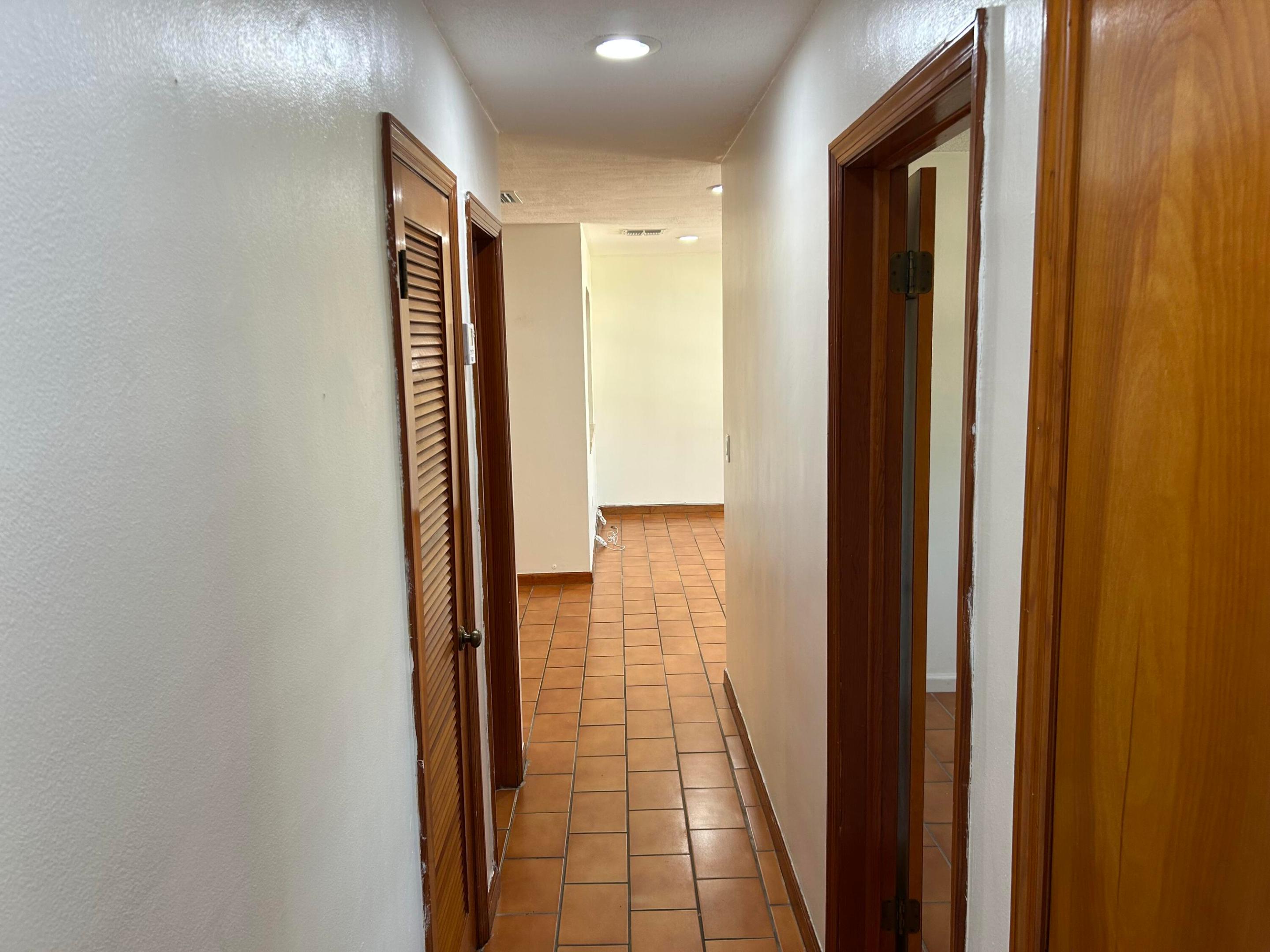 4900 SW 103RD #1, Miami FL 33165