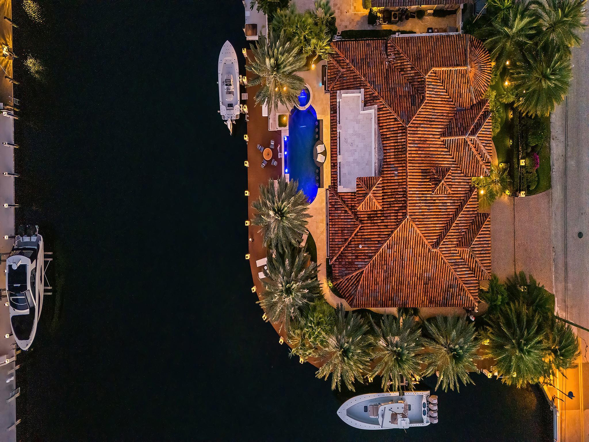 2319 NE 28TH, Lighthouse Point FL 33064