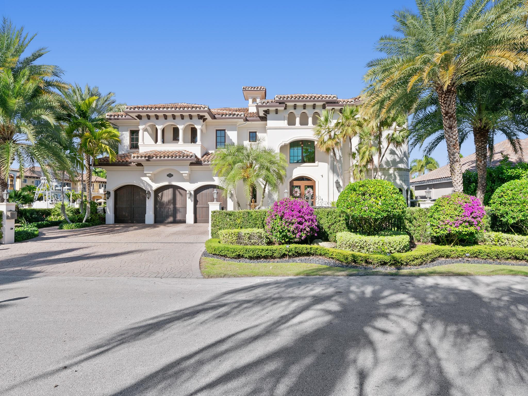 2319 NE 28TH, Lighthouse Point FL 33064