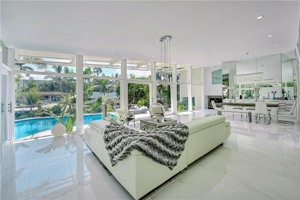 28 PELICAN, Fort Lauderdale FL 33301