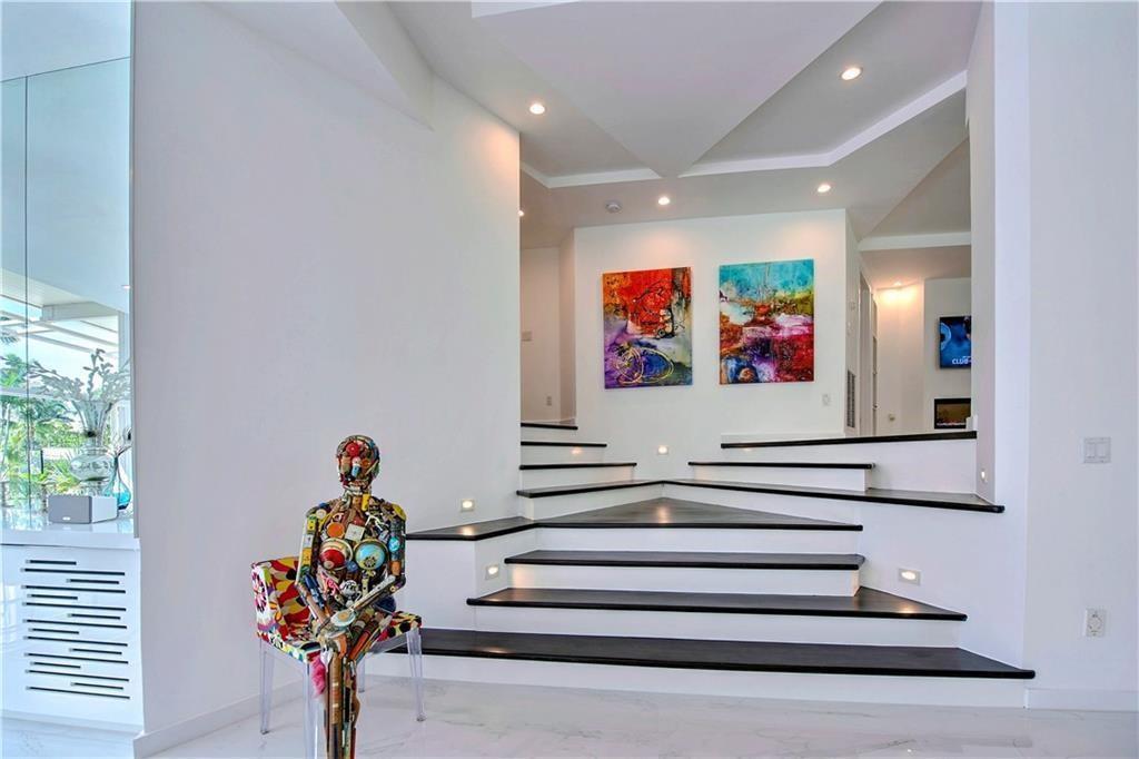 28 PELICAN, Fort Lauderdale FL 33301