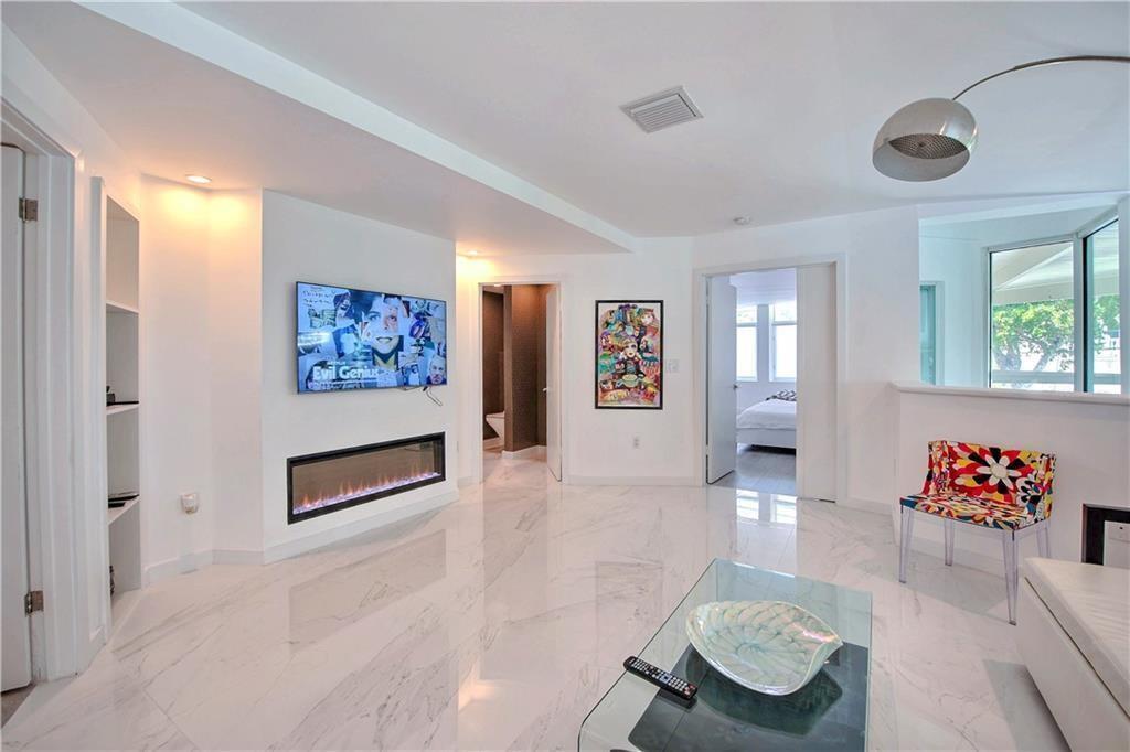 28 PELICAN, Fort Lauderdale FL 33301