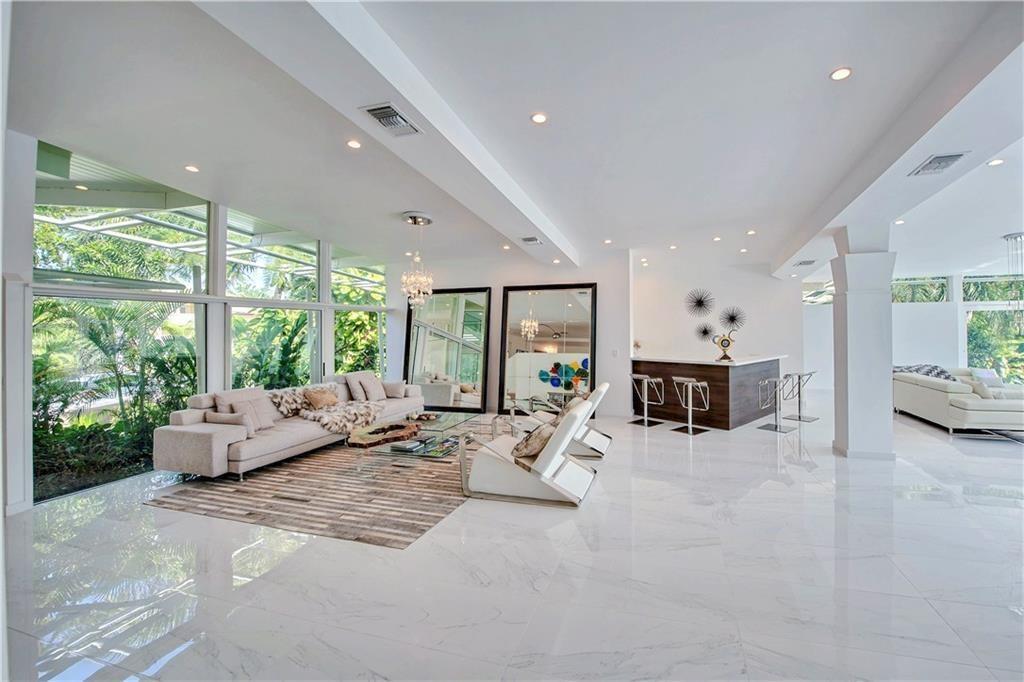 28 PELICAN, Fort Lauderdale FL 33301