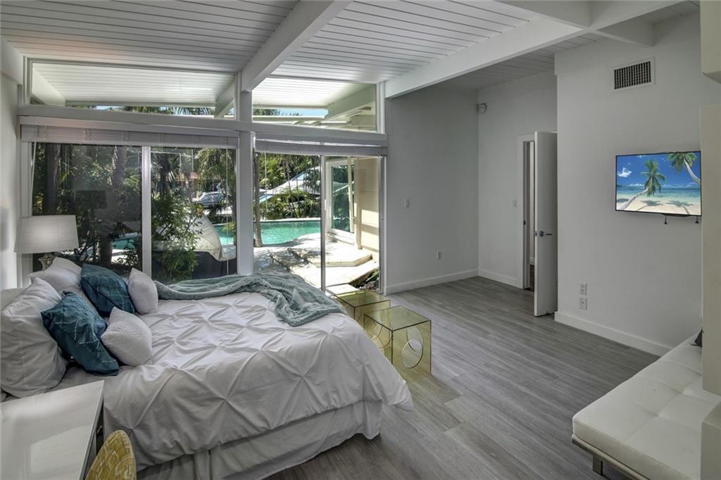 28 PELICAN, Fort Lauderdale FL 33301