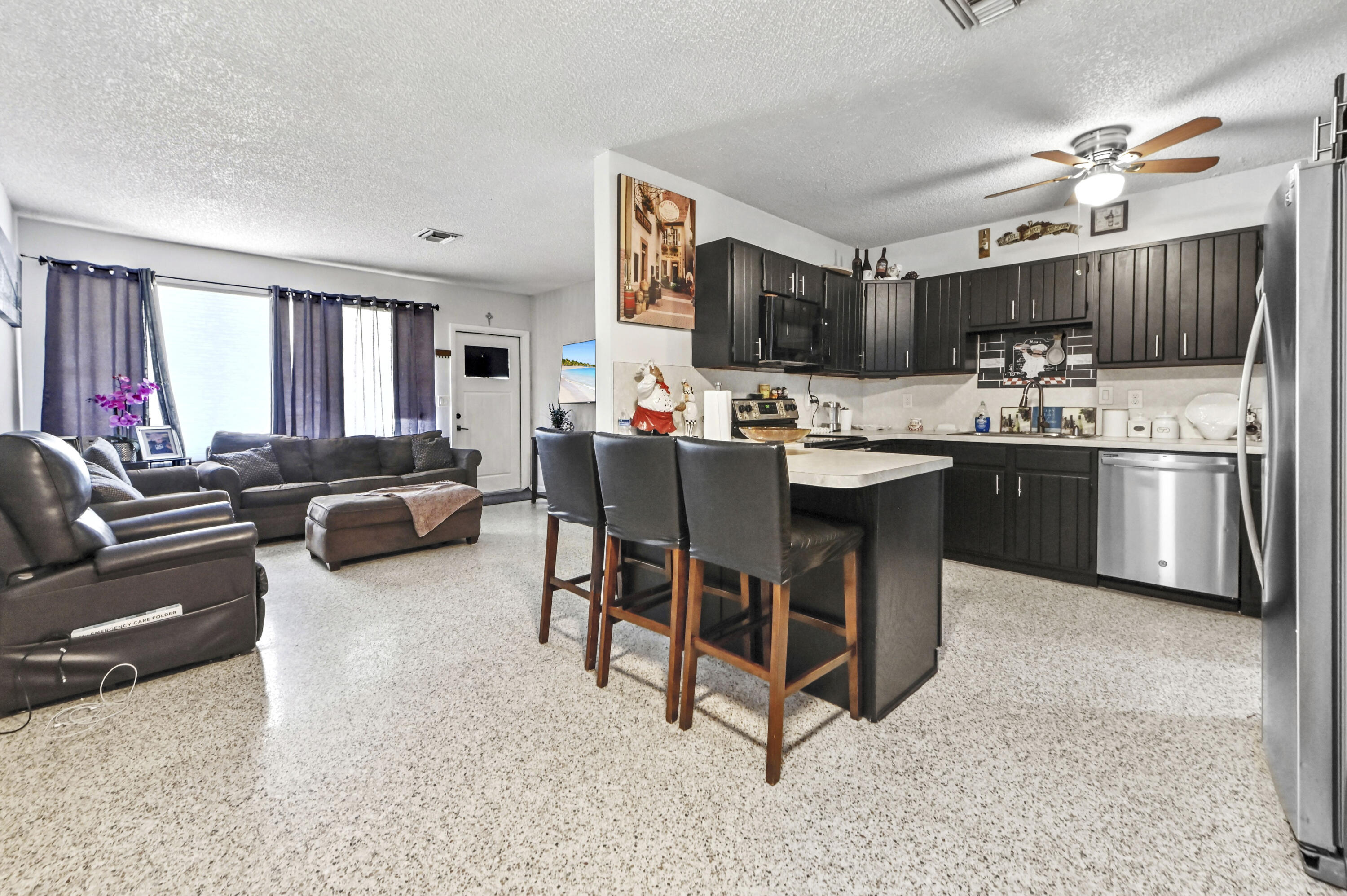 149 Cayman, Palm Springs FL 33461