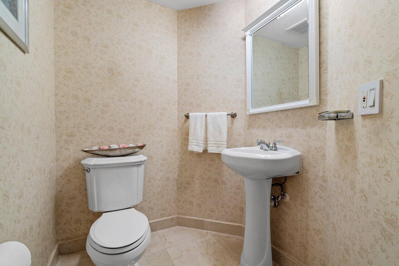 3720 S Ocean #108, Highland Beach FL 33487
