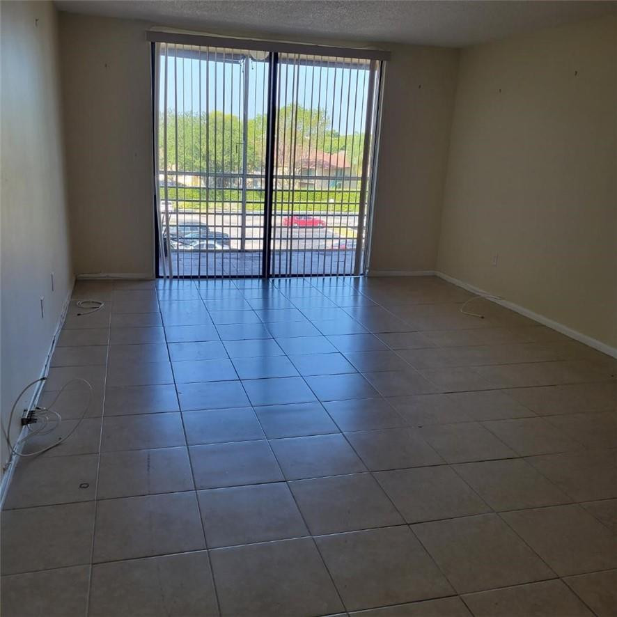 1820 N 81ST #3404, North Lauderdale FL 33068