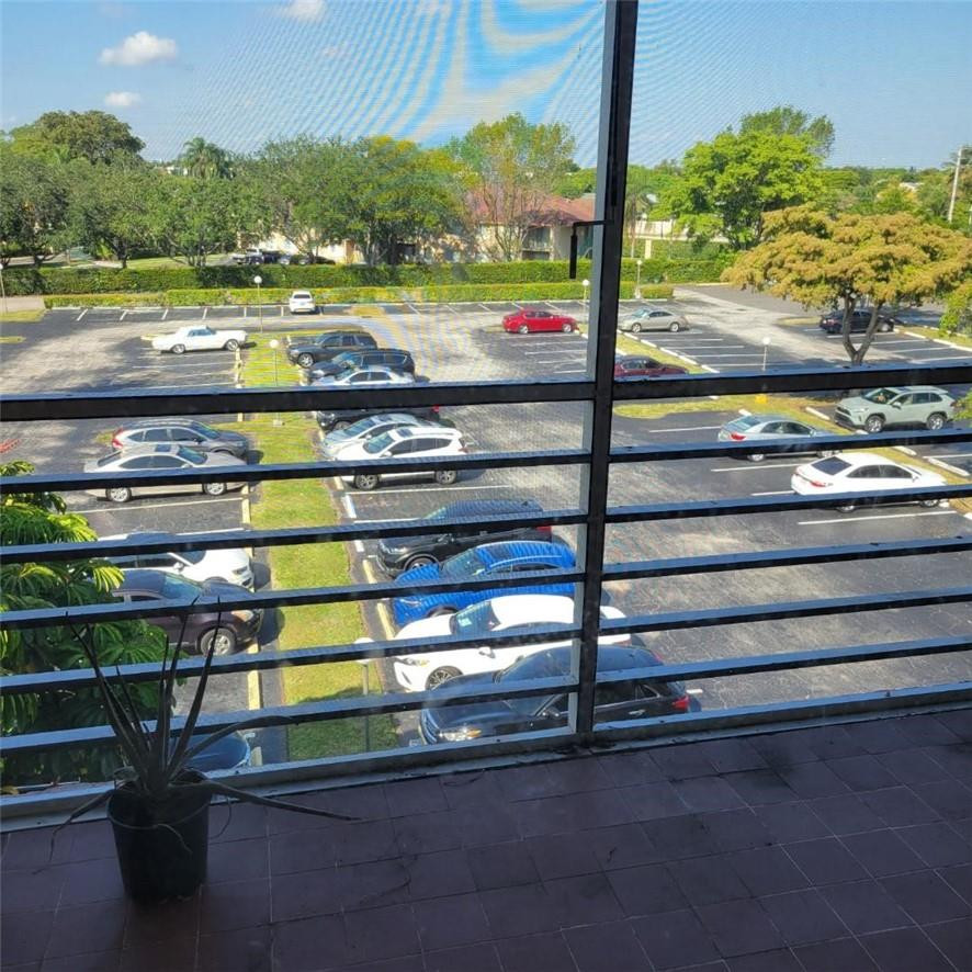 1820 N 81ST #3404, North Lauderdale FL 33068