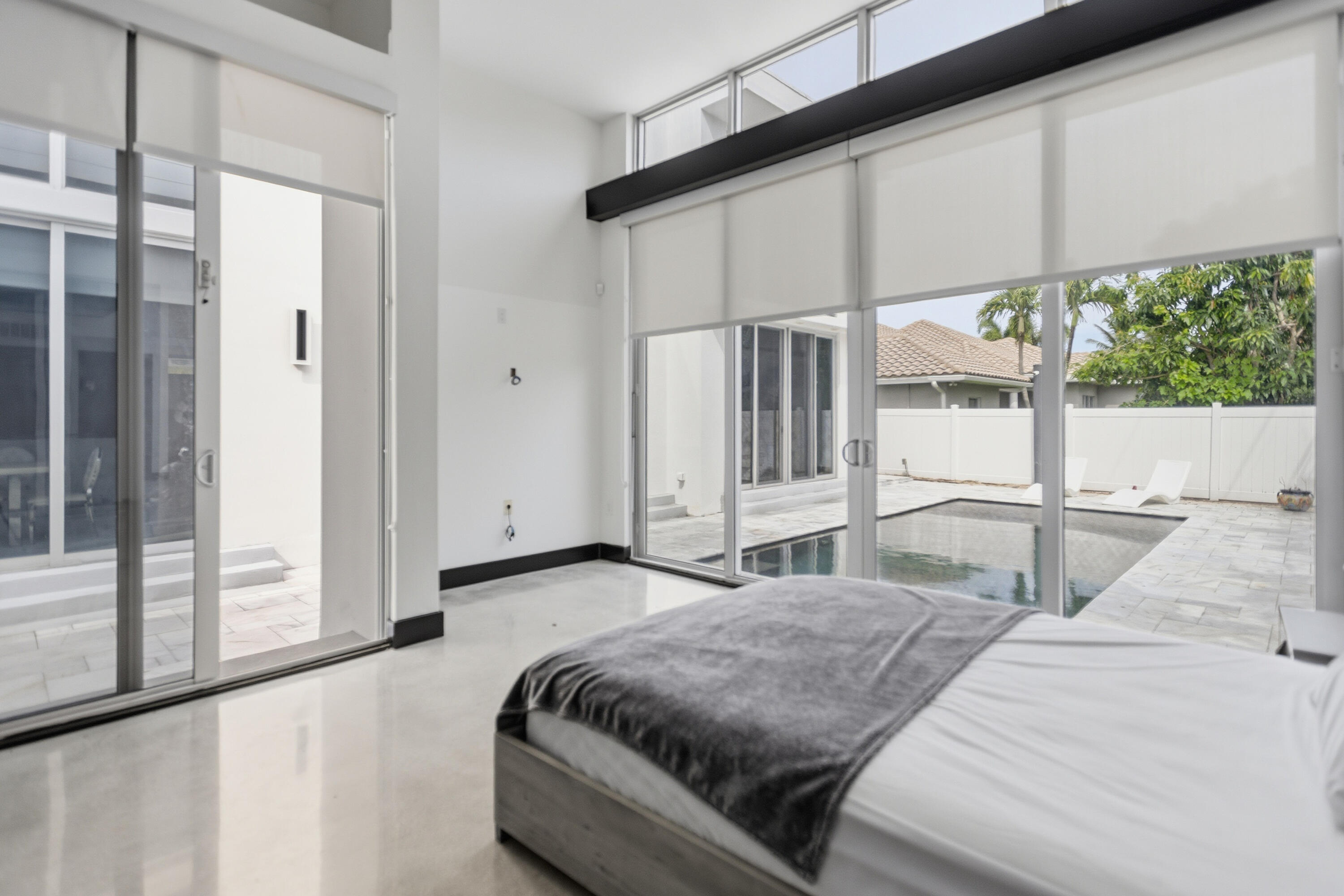 284 NE 7TH, Boca Raton FL 33432