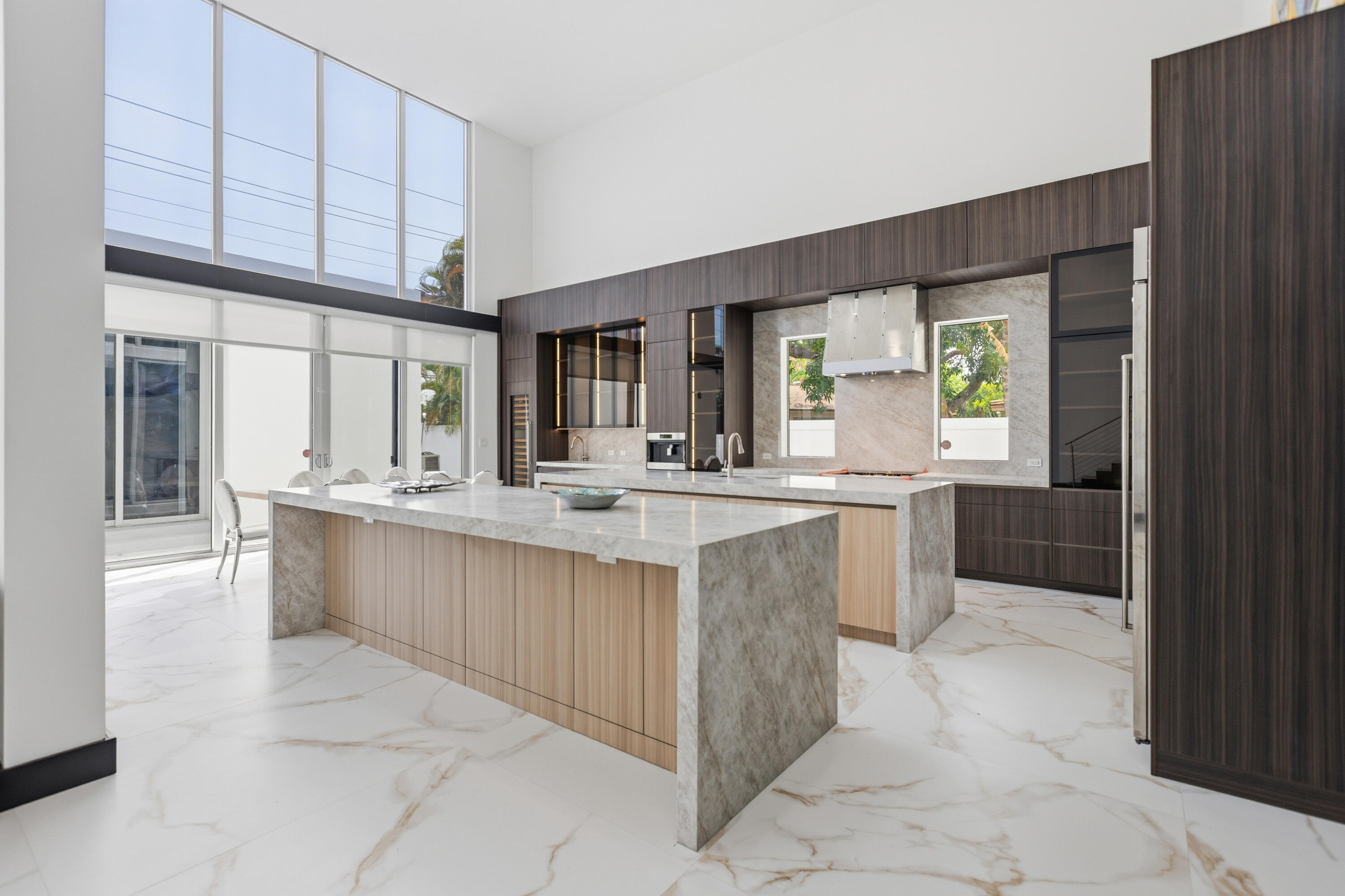 284 NE 7TH, Boca Raton FL 33432