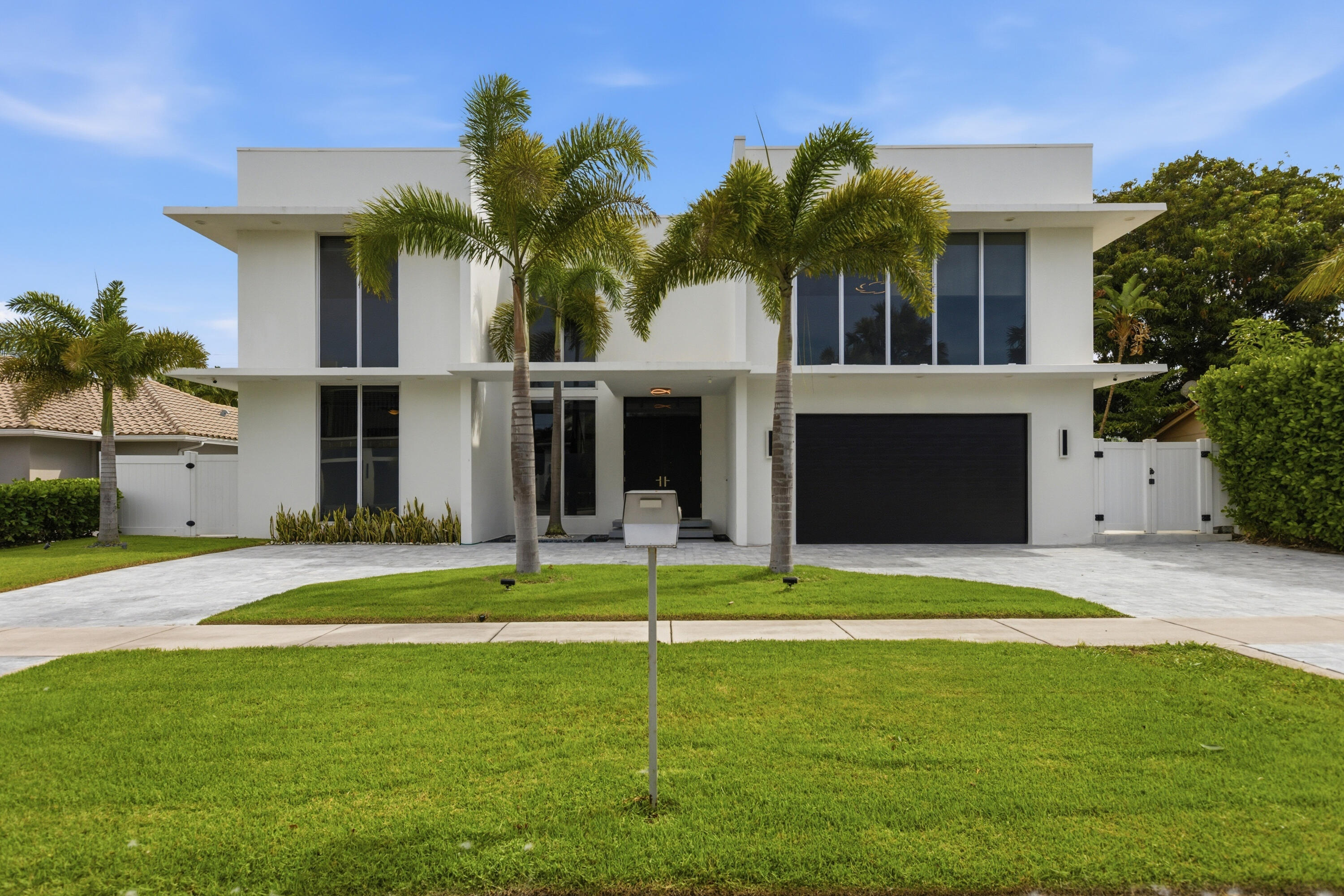 284 NE 7TH, Boca Raton FL 33432