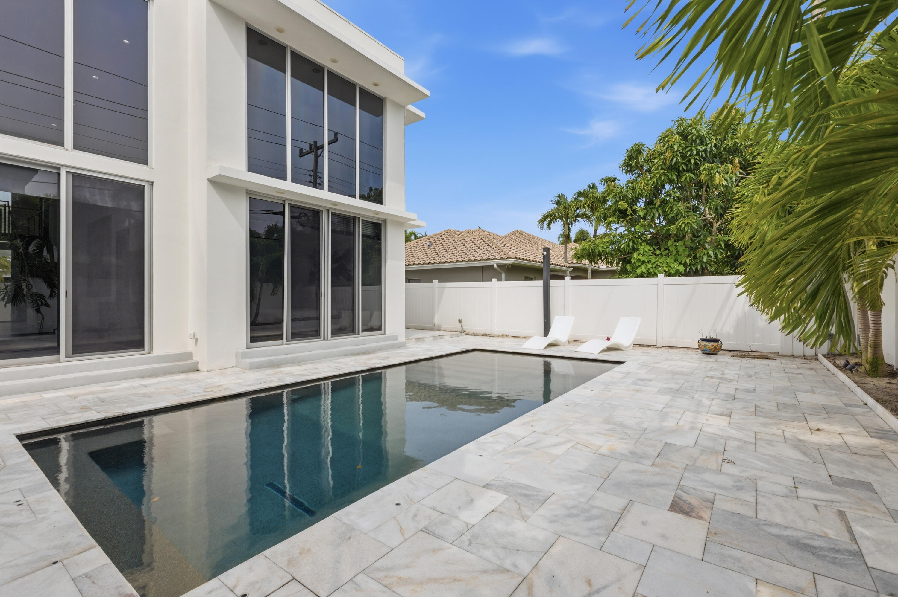 284 NE 7TH, Boca Raton FL 33432