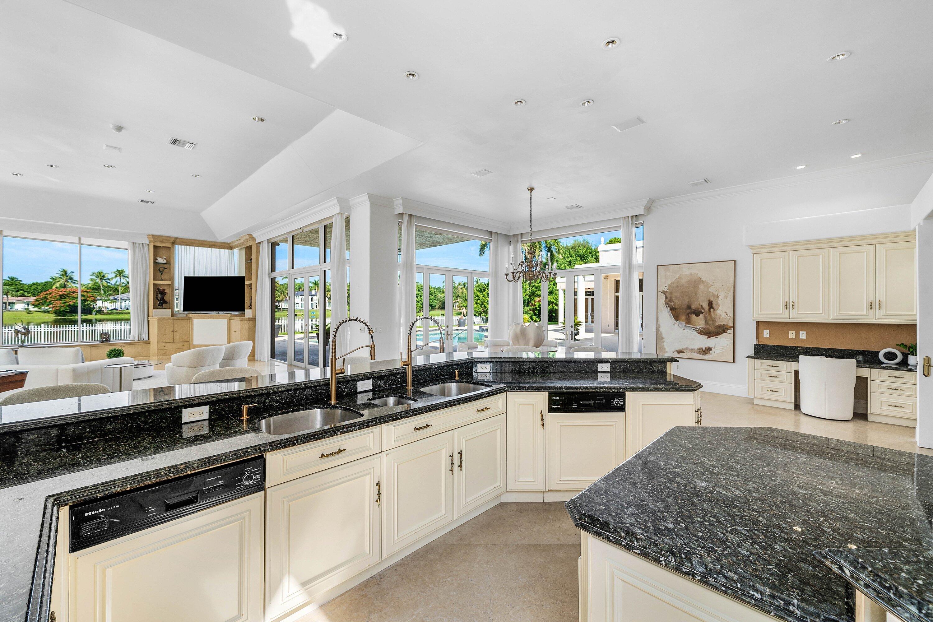 18161 Daybreak, Boca Raton FL 33496