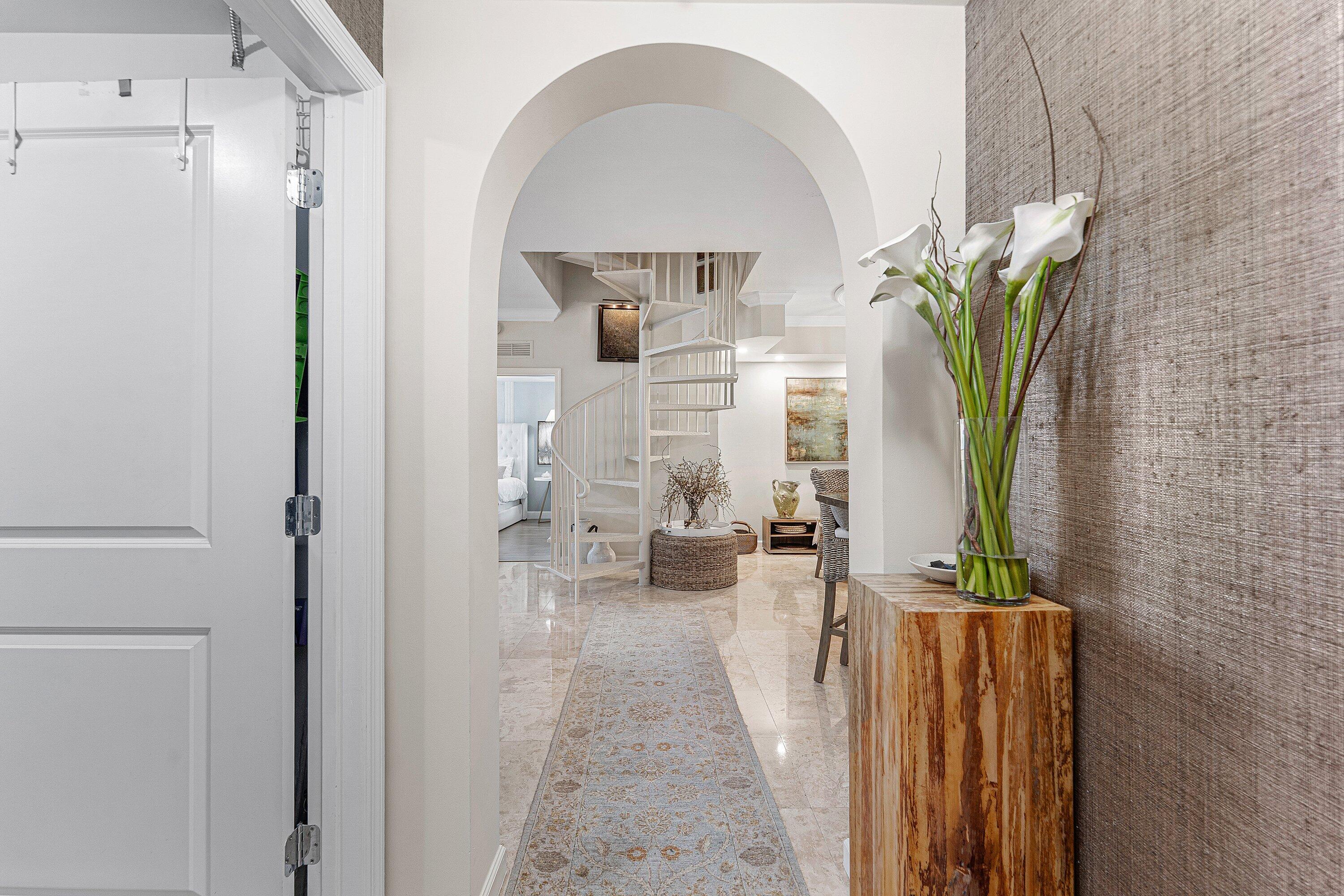 235 NE 1ST #PH 503, Delray Beach FL 33444