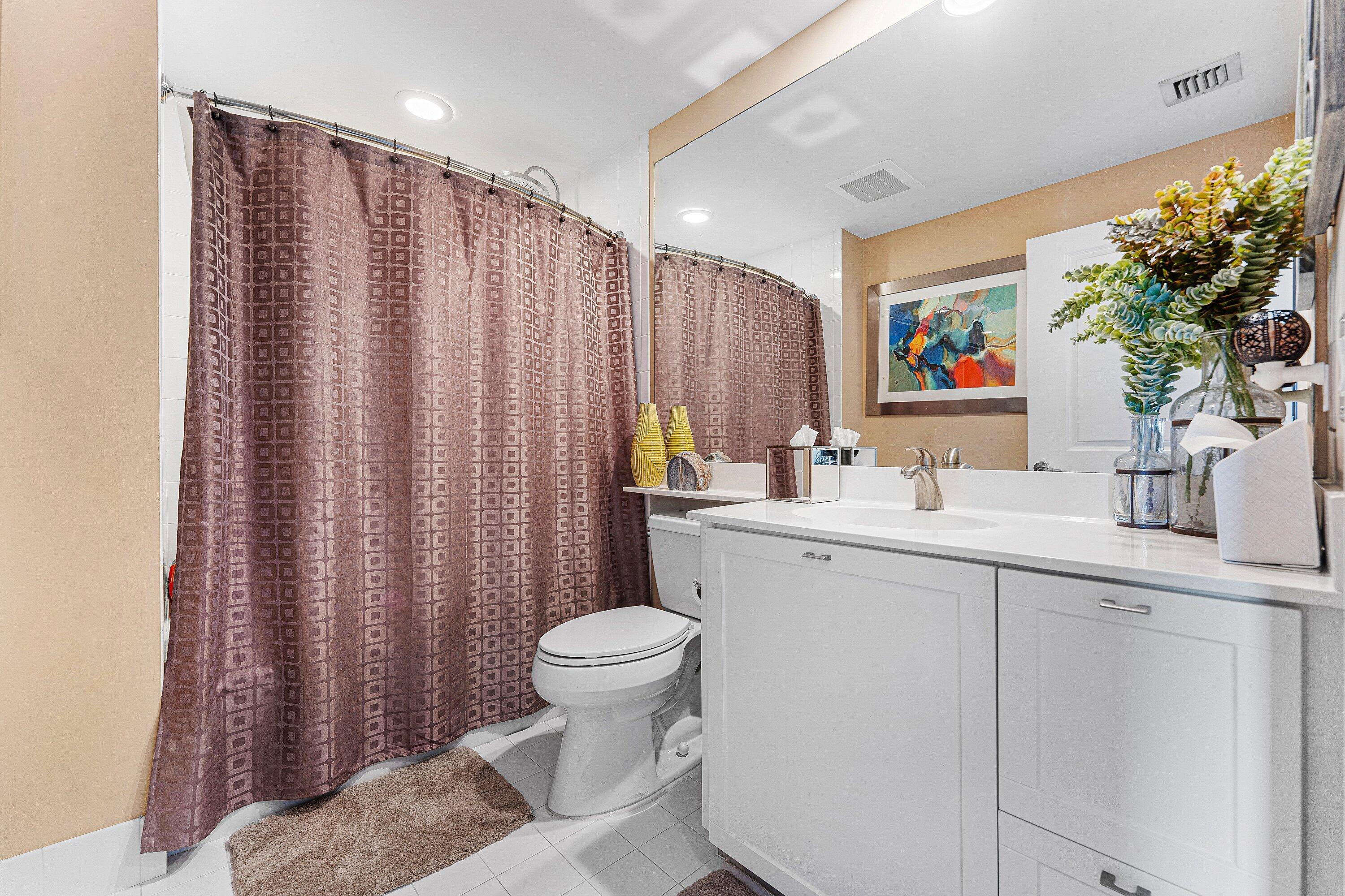 235 NE 1ST #PH 503, Delray Beach FL 33444