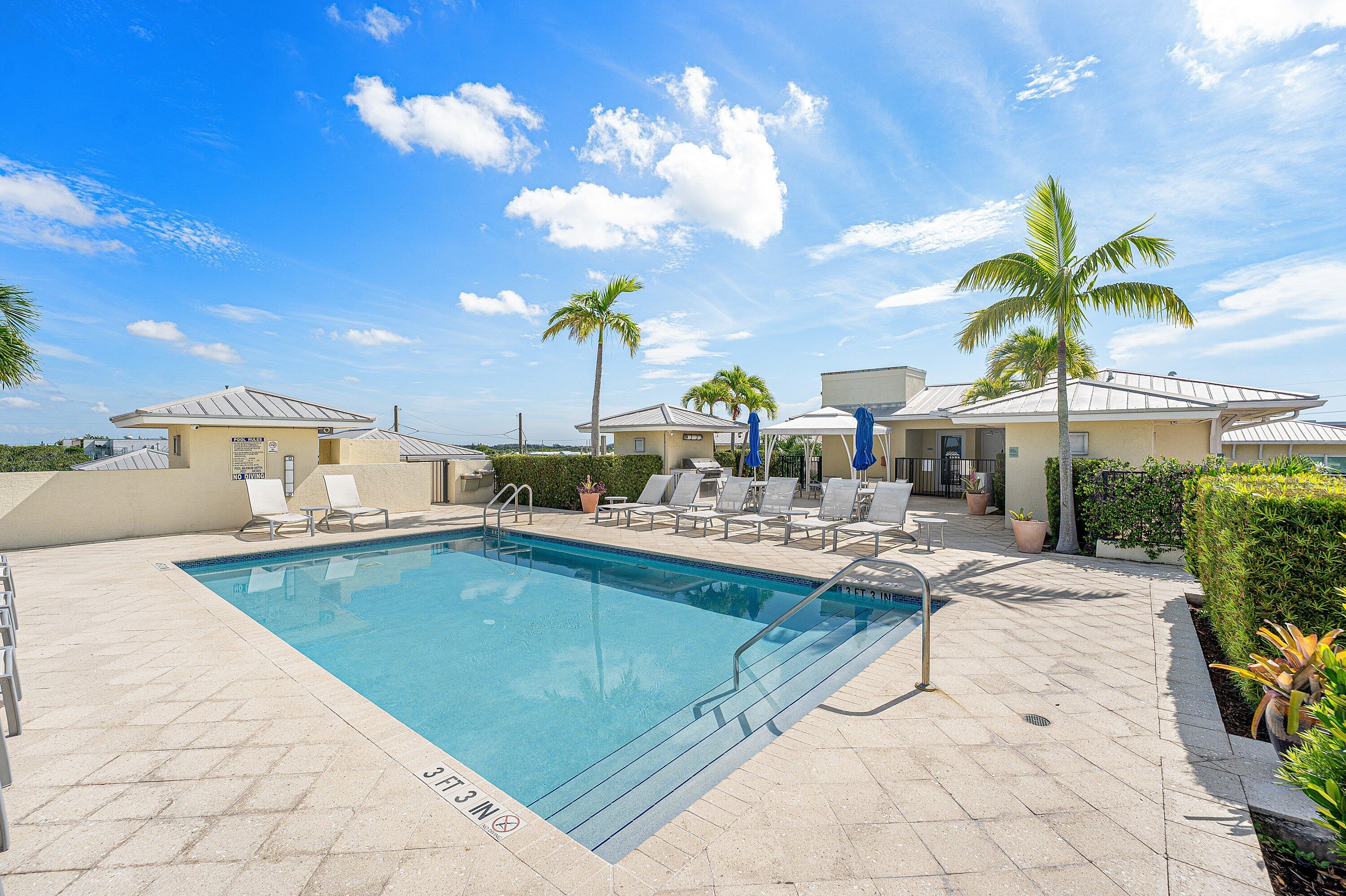 235 NE 1ST #PH 503, Delray Beach FL 33444