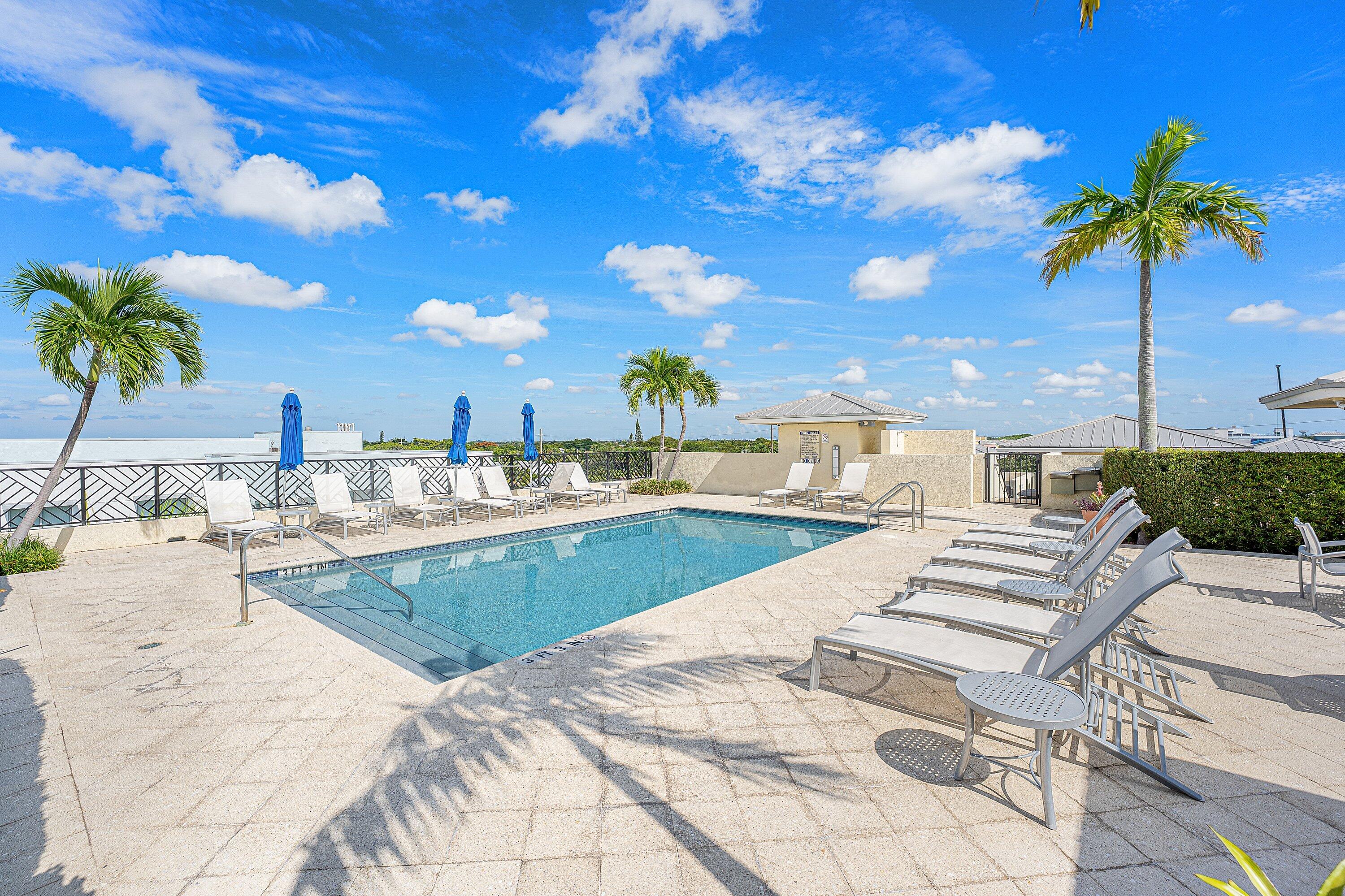 235 NE 1ST #PH 503, Delray Beach FL 33444
