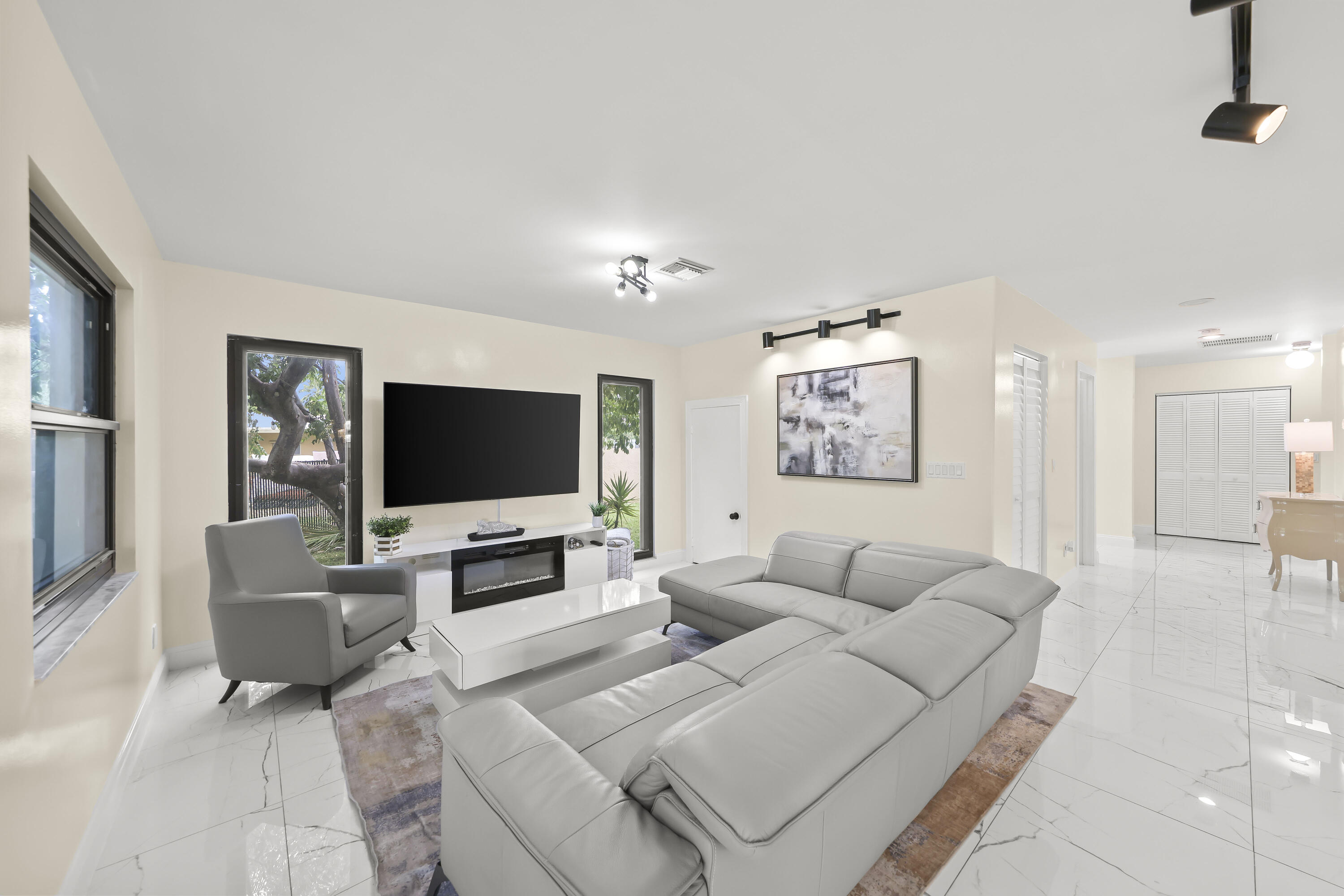 4406 SW 35th, Fort Lauderdale FL 33312
