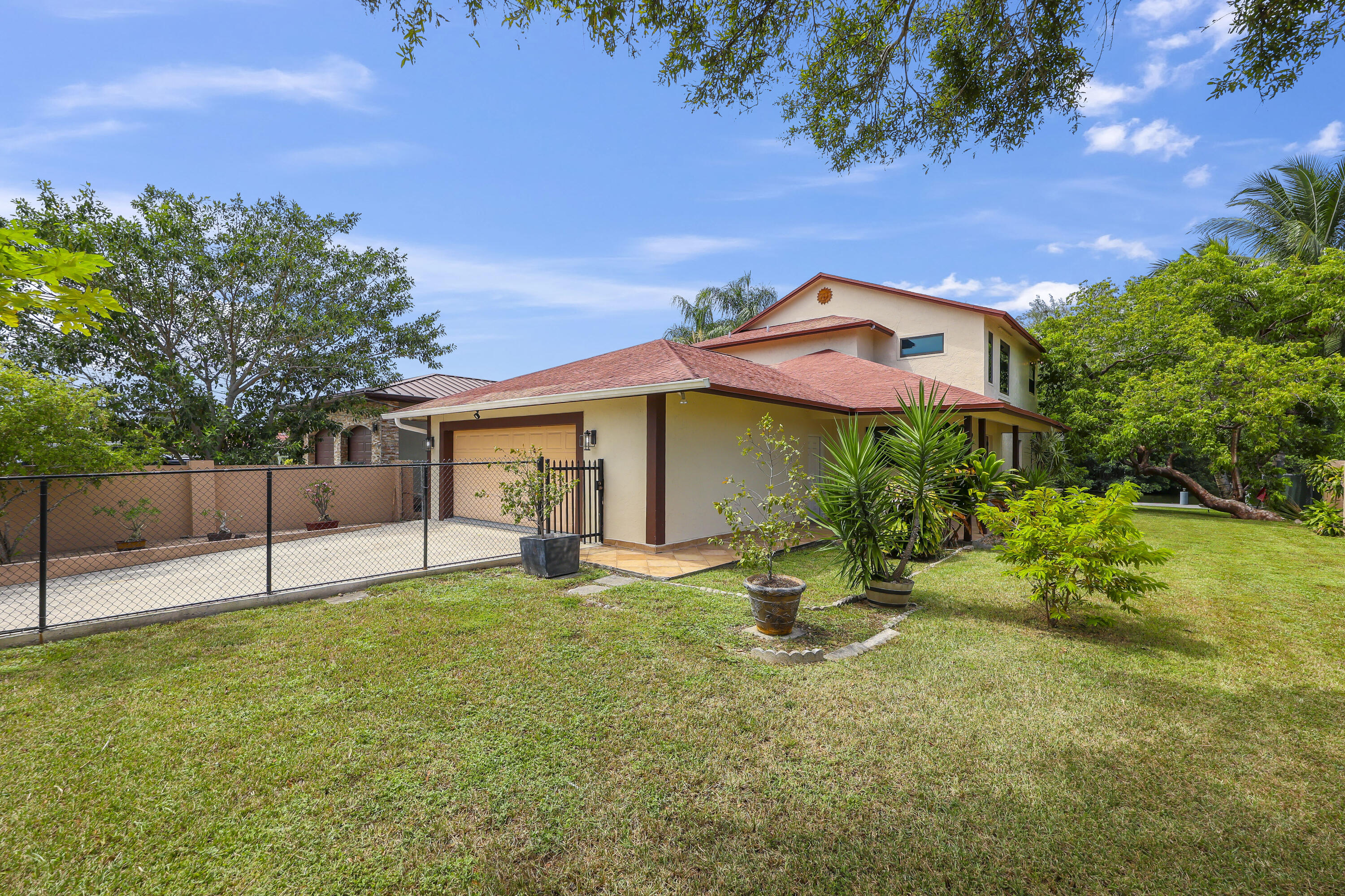 4406 SW 35th, Fort Lauderdale FL 33312