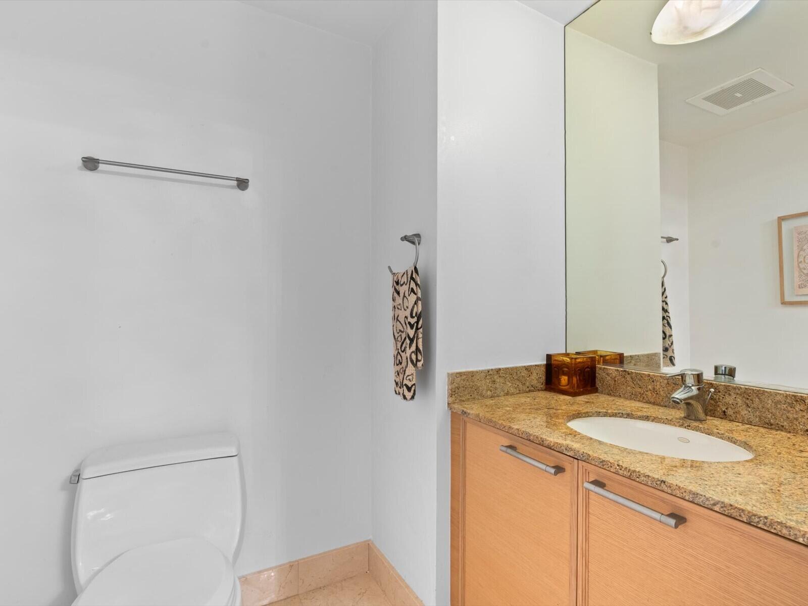 16275 Collins #2403, Sunny Isles Beach FL 33160