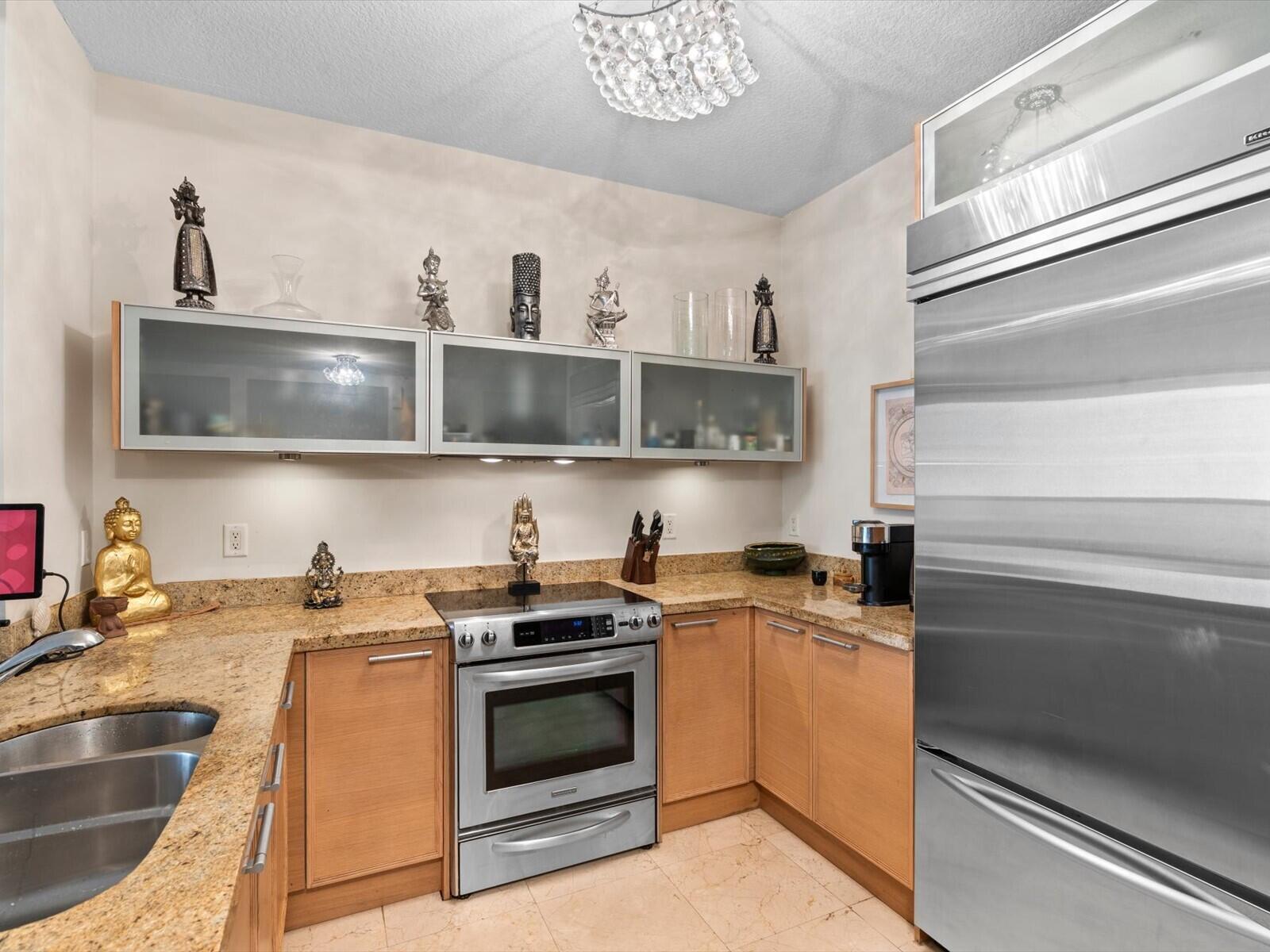 16275 Collins #2403, Sunny Isles Beach FL 33160