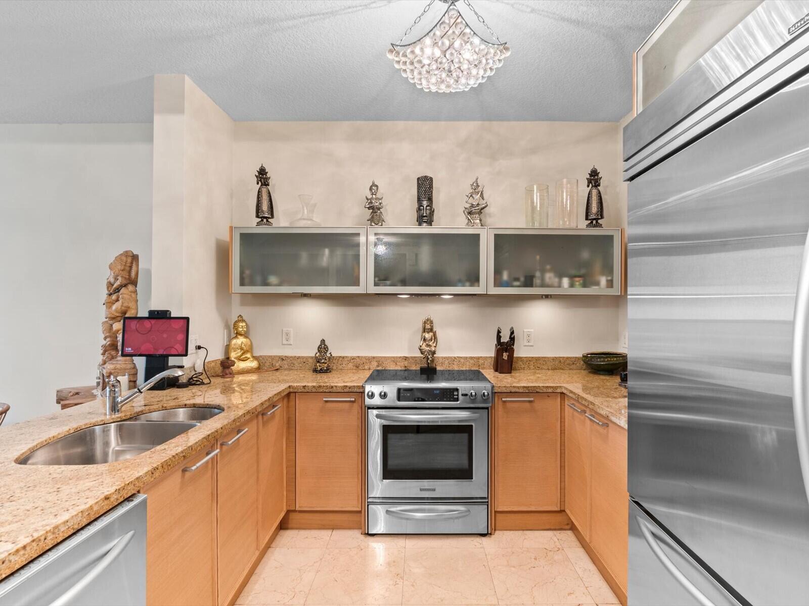16275 Collins #2403, Sunny Isles Beach FL 33160