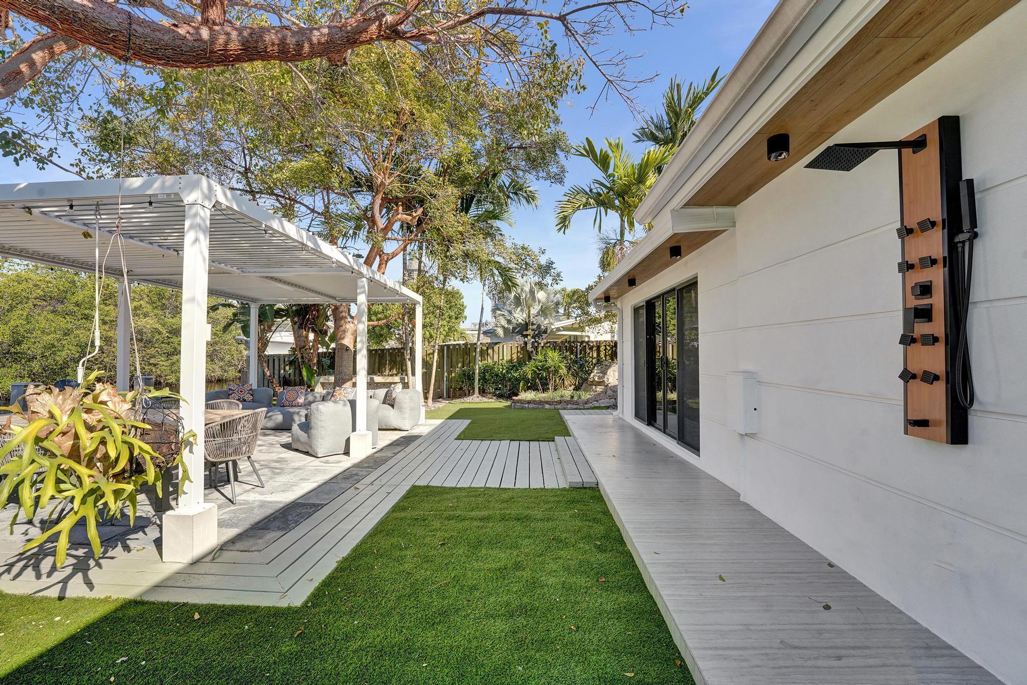 4417 SW 38th, Fort Lauderdale FL 33312