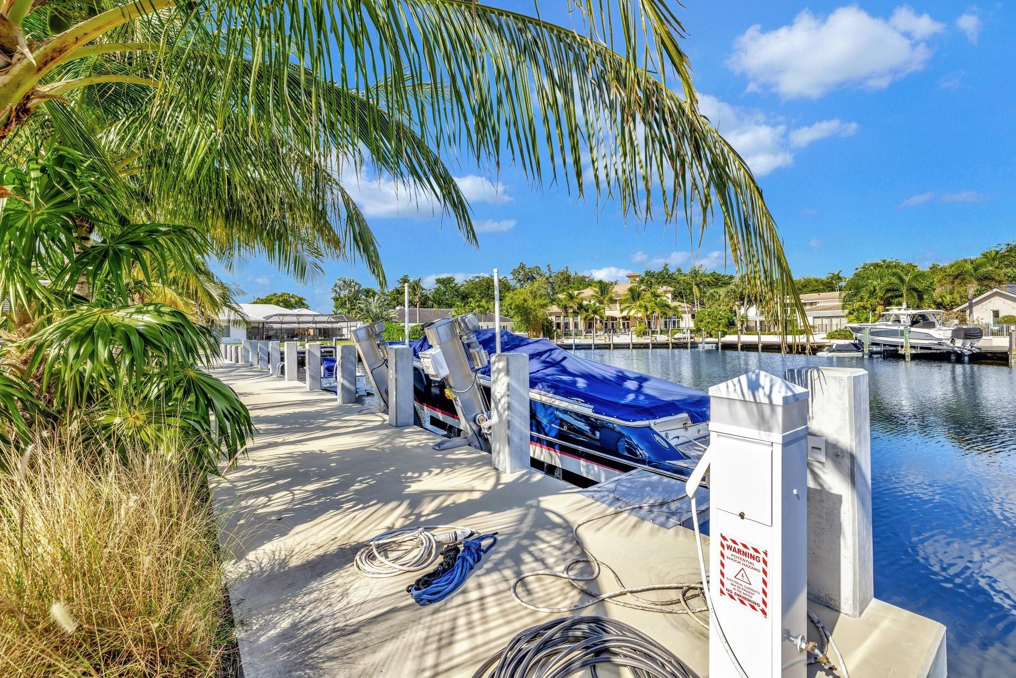 41 S COMPASS, Fort Lauderdale FL 33308